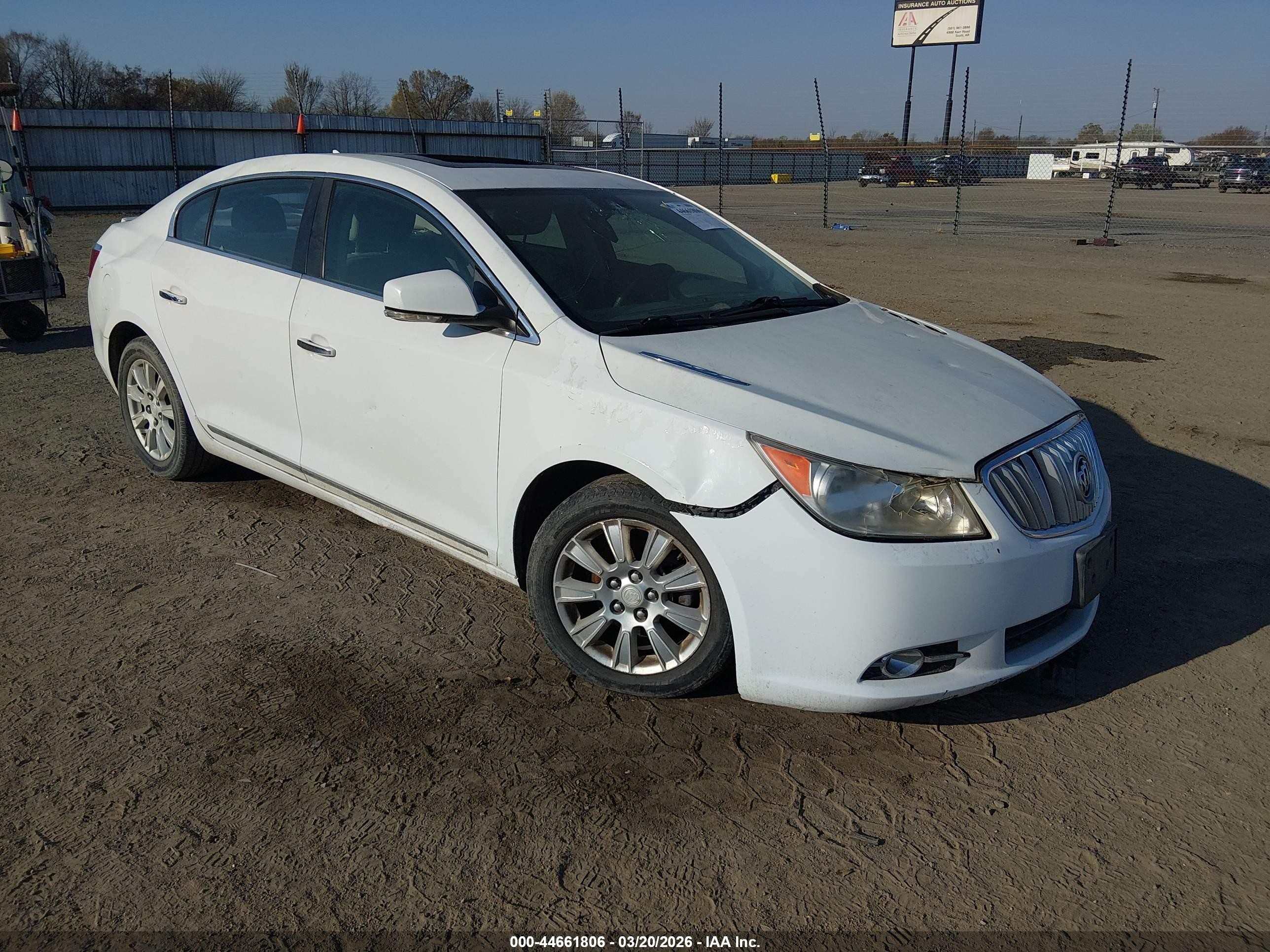 2012 Buick LaCrosse Leather, VIN 1G4GC5ER2CF207948 — Стихия