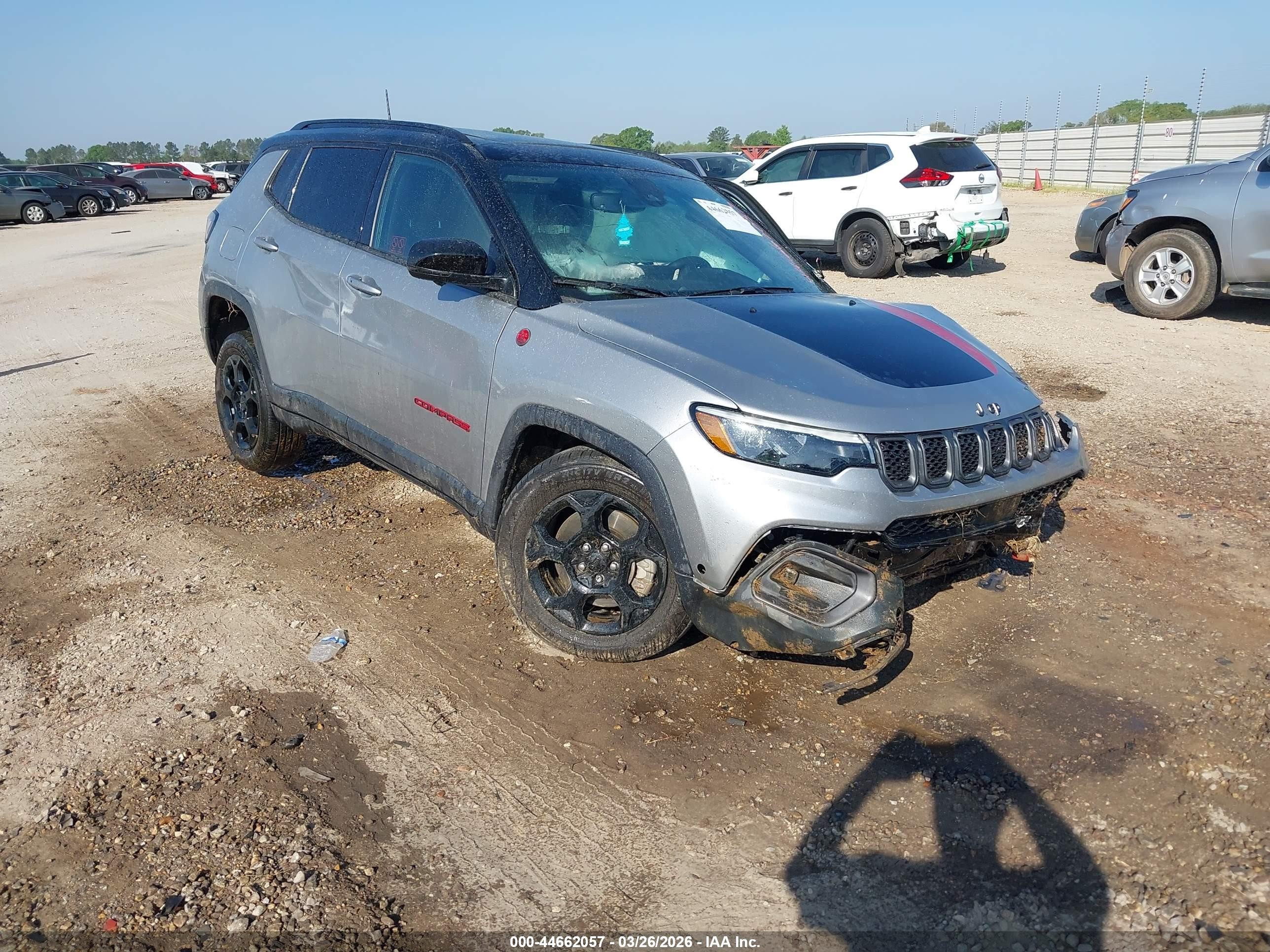 2023 Jeep Compass Trailhawk, VIN 3C4NJDDN9PT560984 — Front end