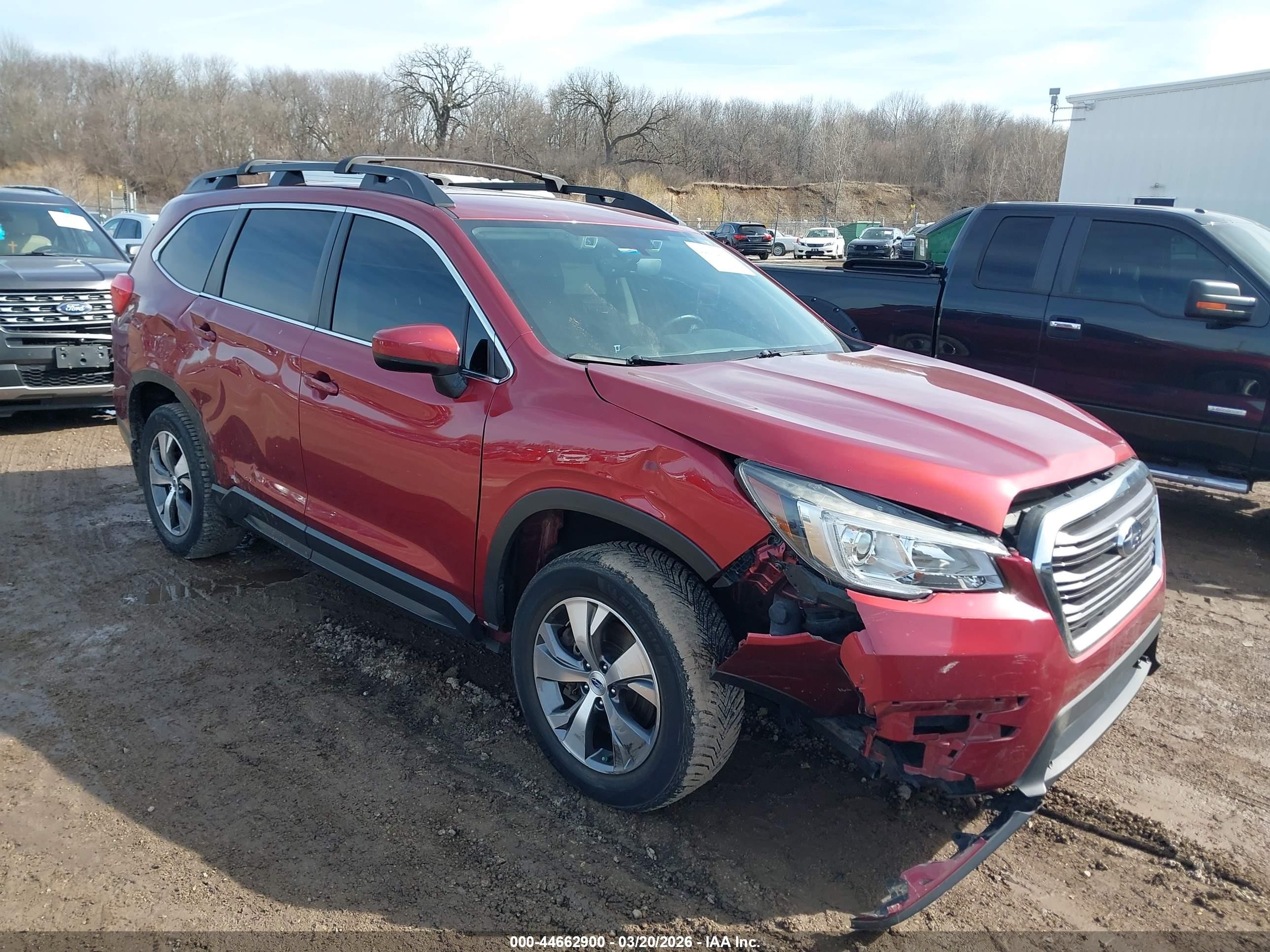 2020 Subaru Ascent Premium, VIN 4S4WMACD2L3441534 — Front end