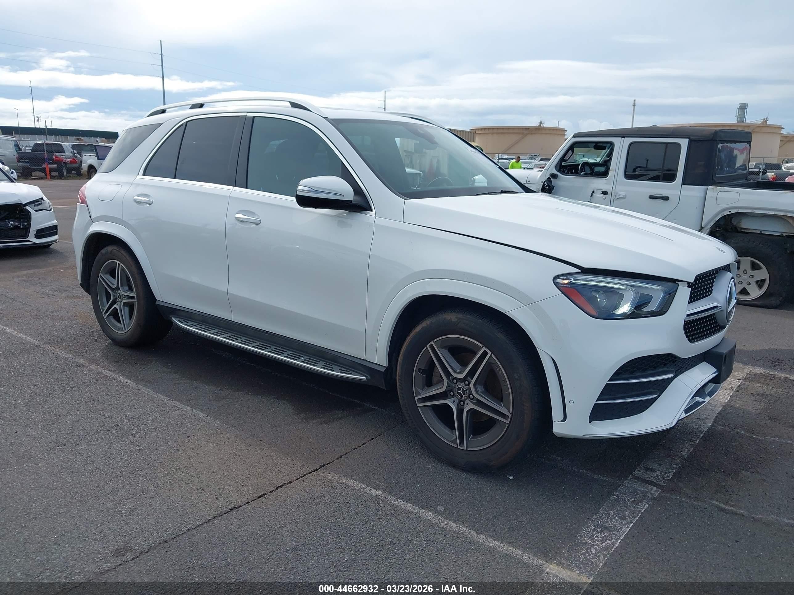 2021 Mercedes-Benz GLE 350, VIN 4JGFB4JE8MA421076 — Rear end