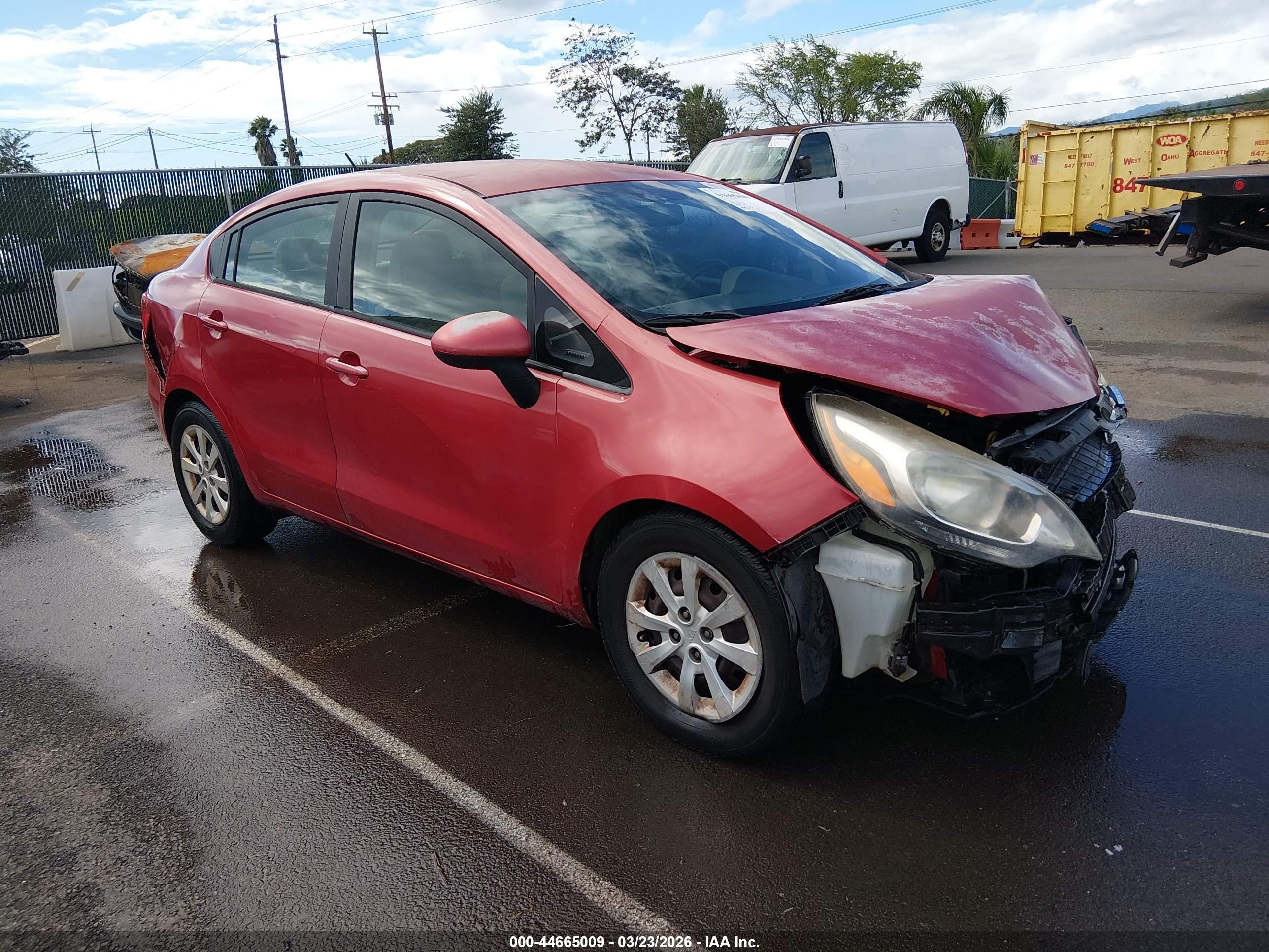 2015 Kia Rio LX, VIN KNADM4A30F6458050 — Front end