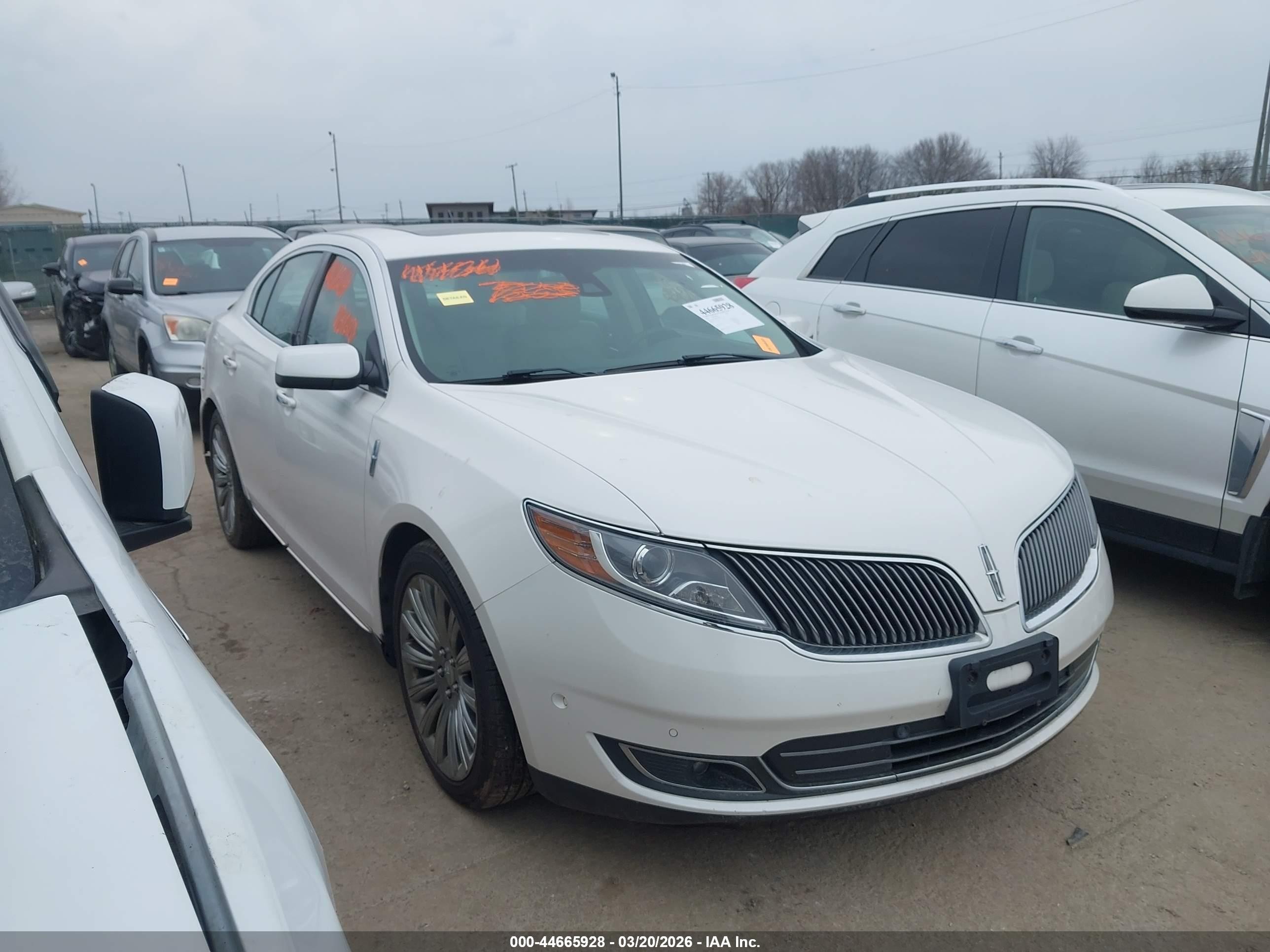 2014 Lincoln MKS, VIN 1LNHL9EK4EG608400 — Rear end