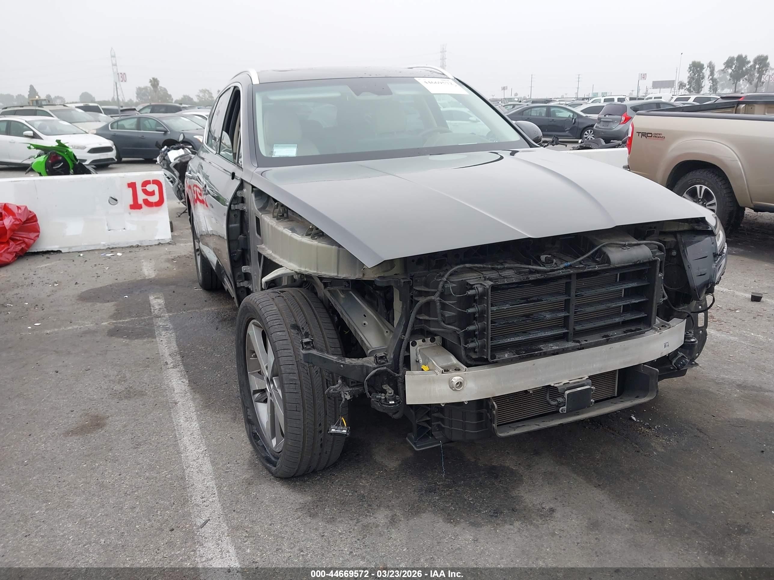 2023 Genesis GV80, VIN KMUHBDSB3PU116859 — Front end