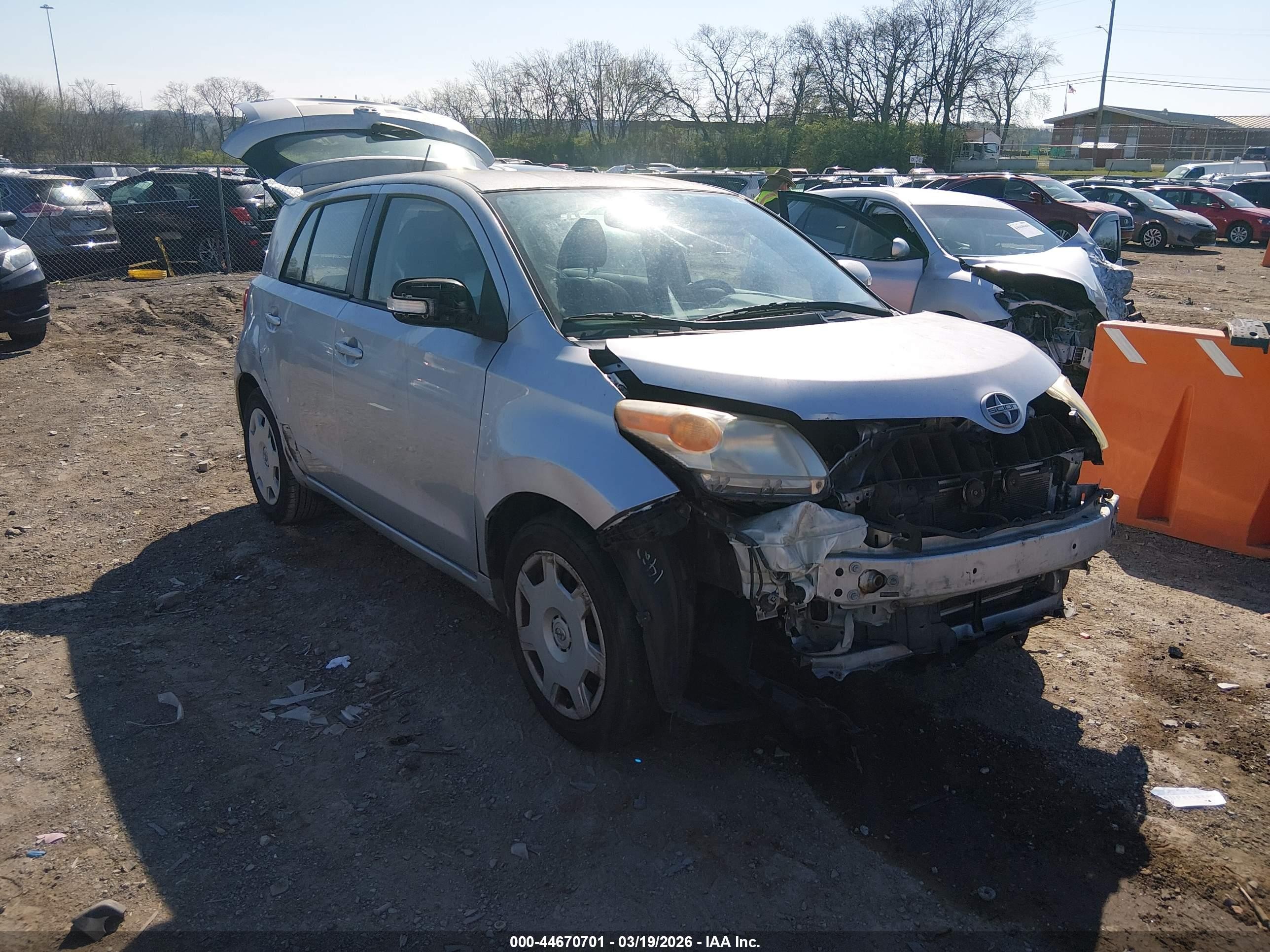 2010 Scion xD, VIN JTKKU4B45AJ054368 — Front end