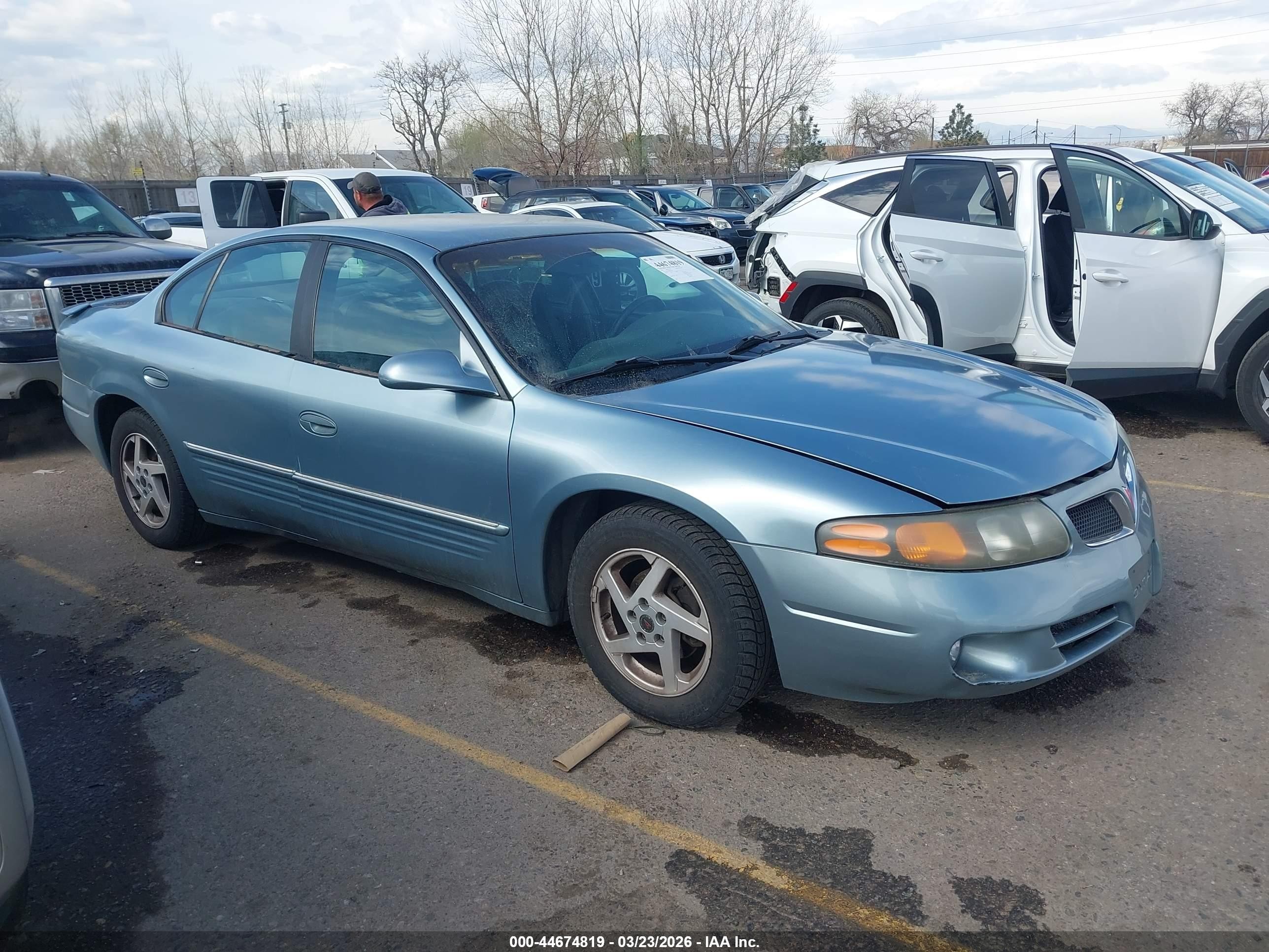 2003 Pontiac Bonneville SE, VIN 1G2HX54K034182257 — All over