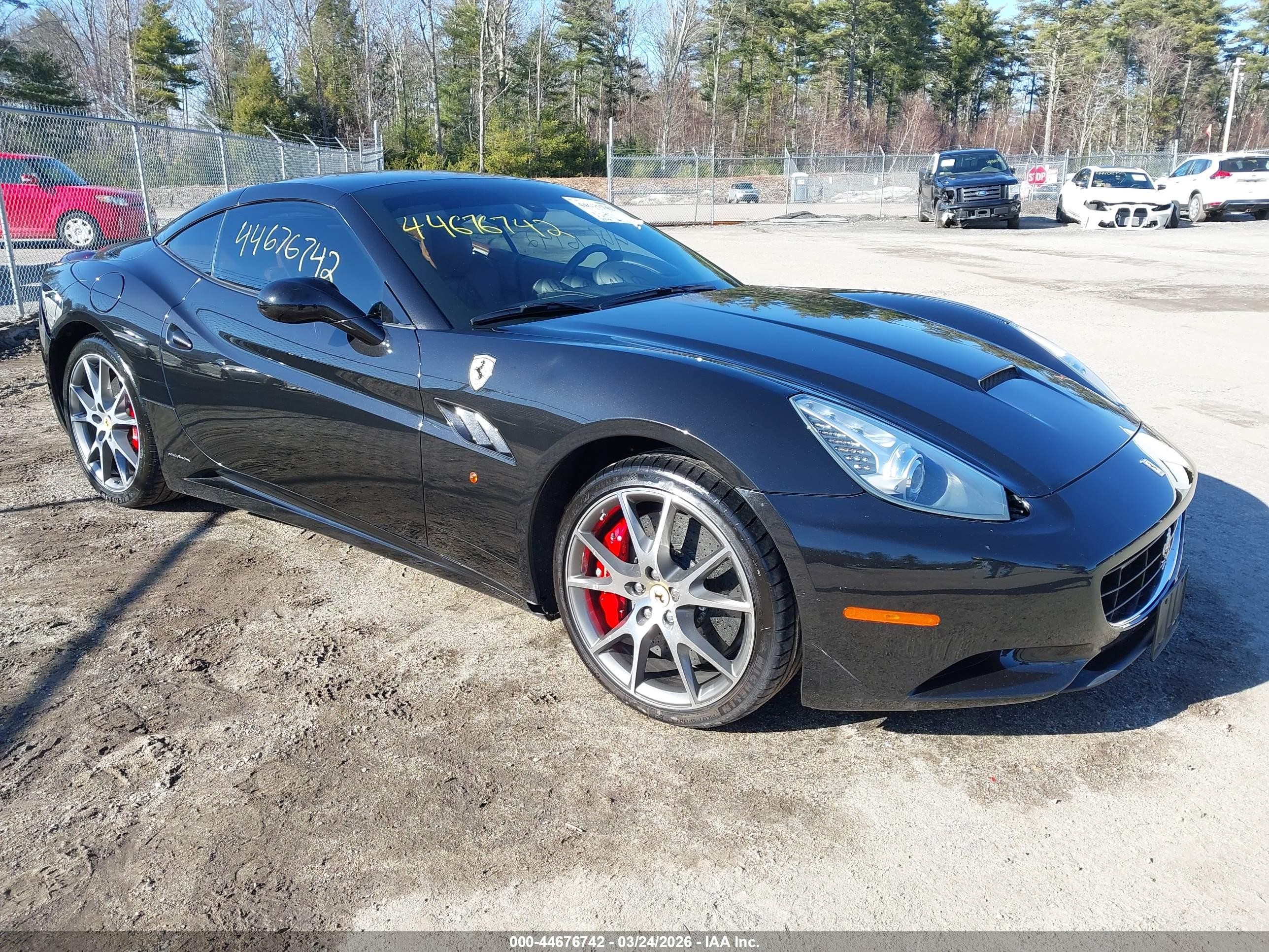 2011 Ferrari California, VIN ZFF65LJA7B0176293 — Front end