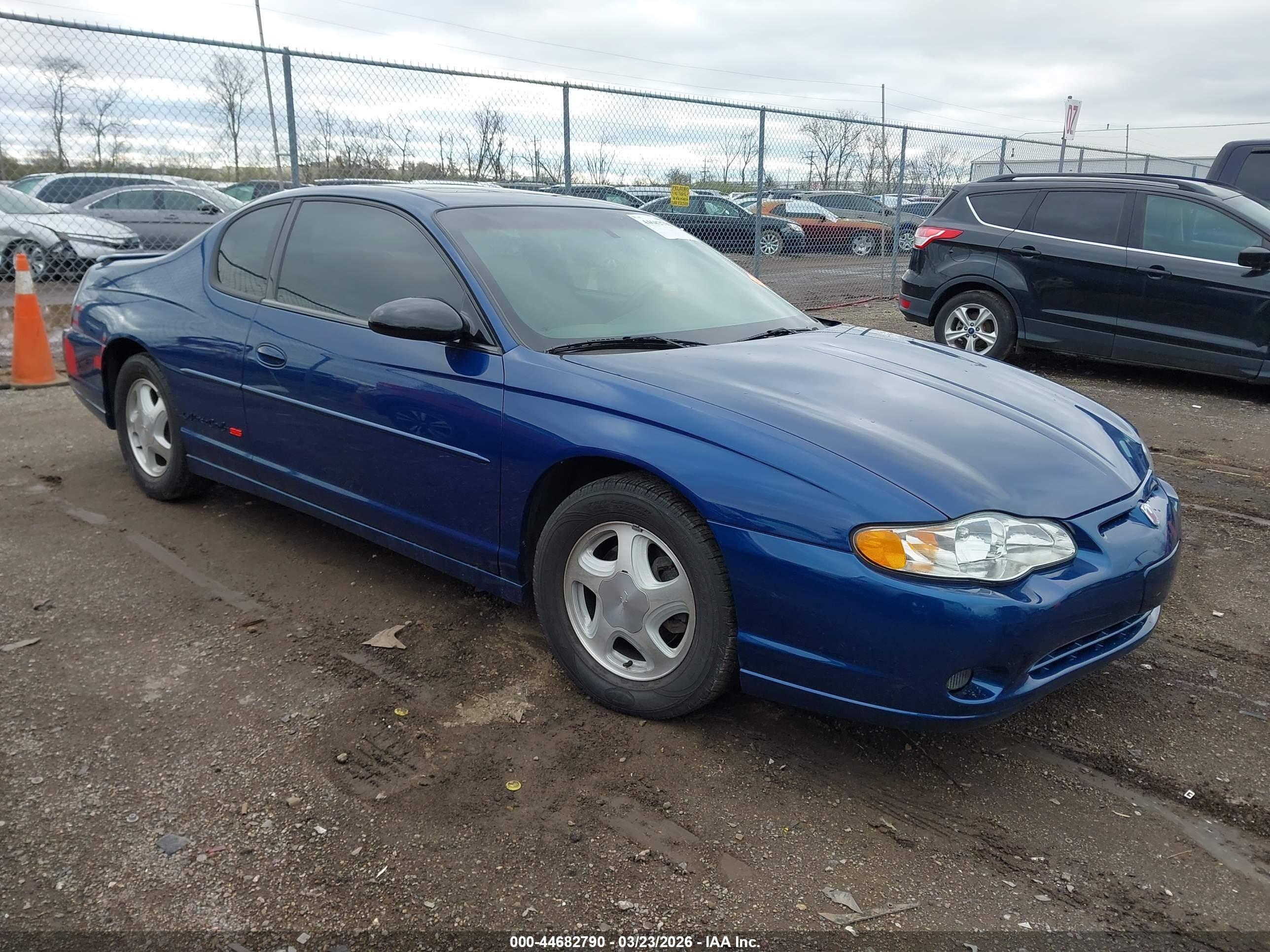 2003 Chevrolet Monte Carlo SS, VIN 2G1WX12K739250915 — Front end