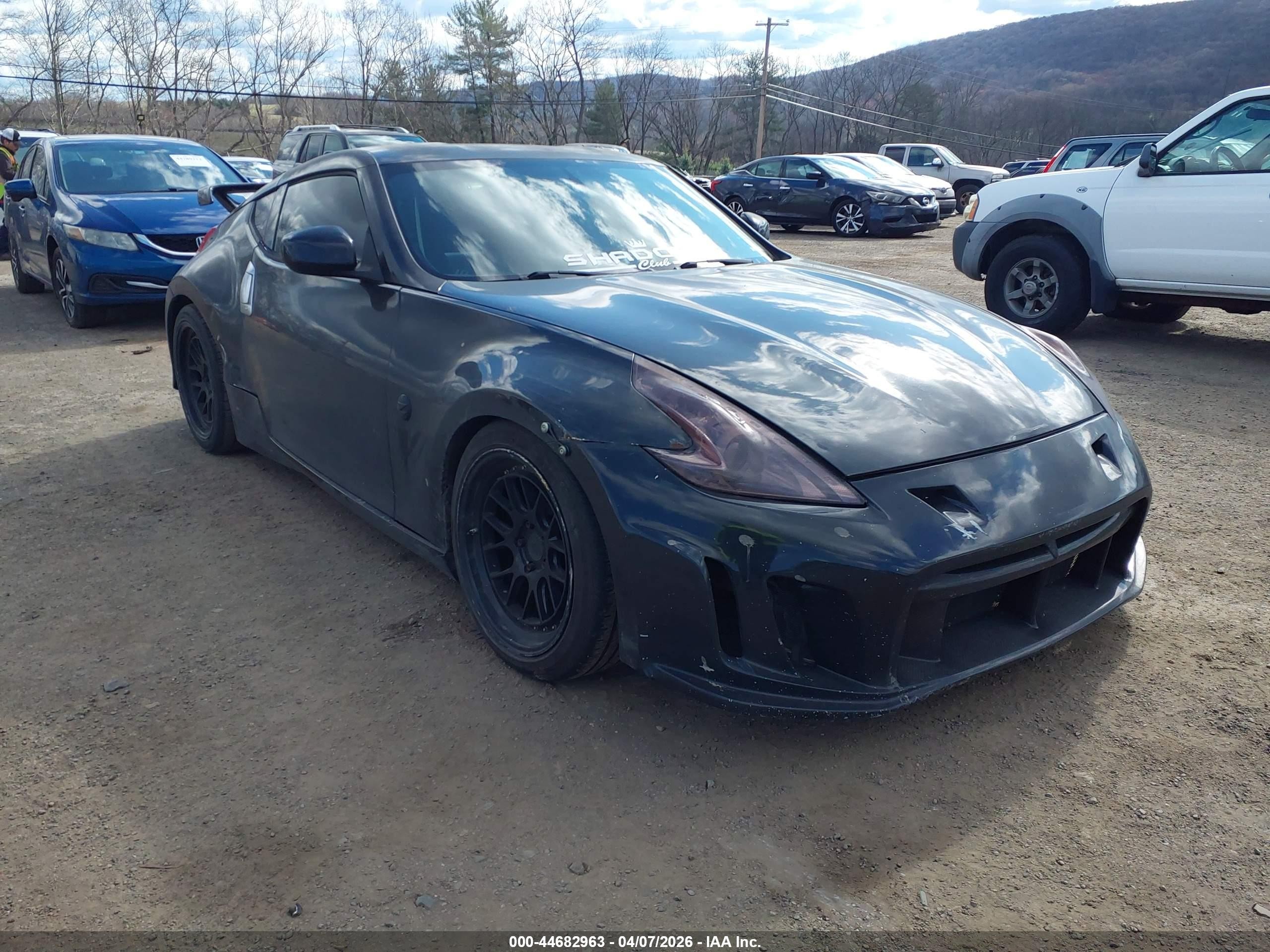 2013 Nissan 370Z, VIN JN1AZ4EH8DM881967 — Rear end
