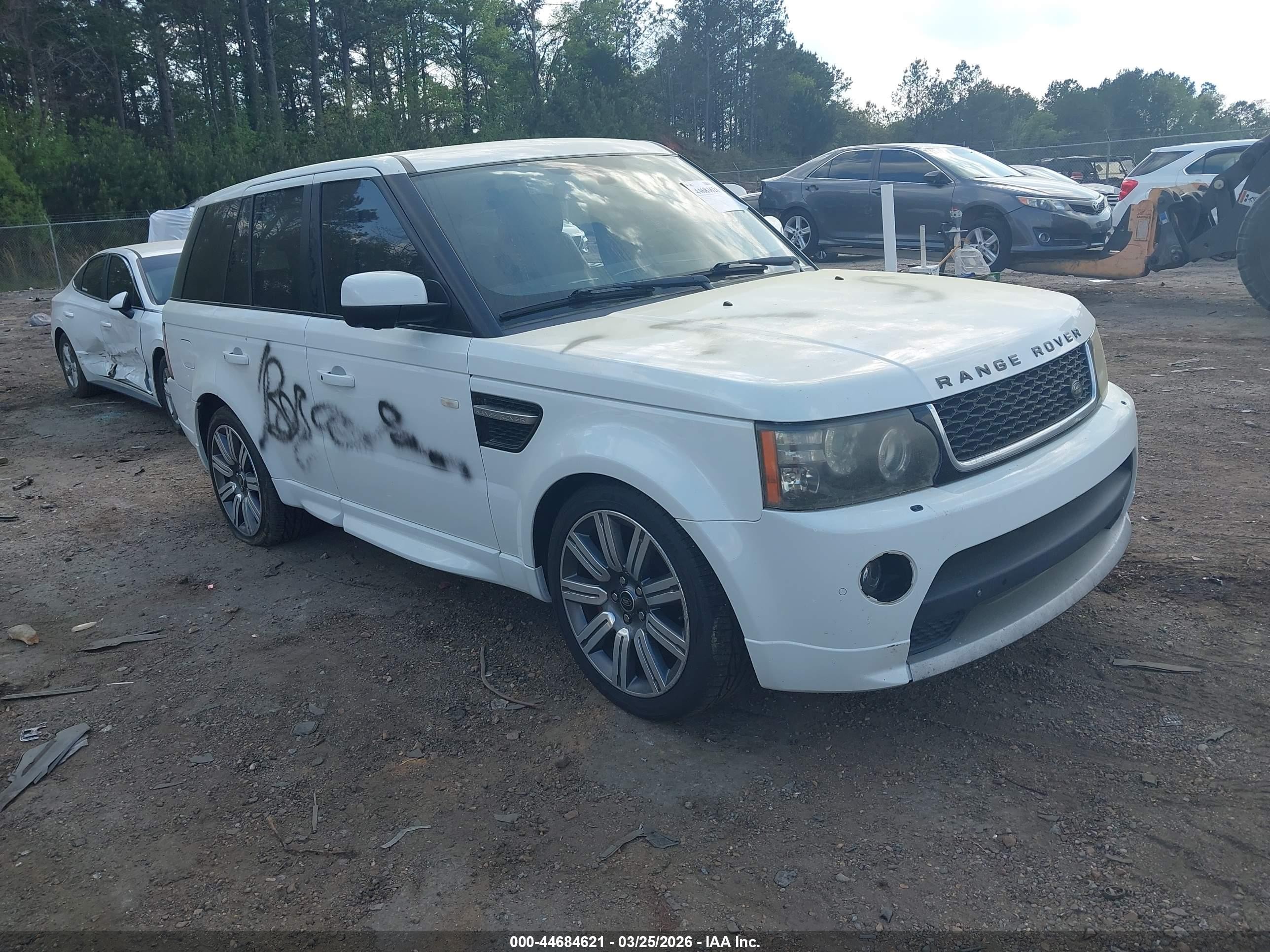 2013 Land Rover Range Rover Sport SC, VIN SALSH2E49DA809837 — Vandalism