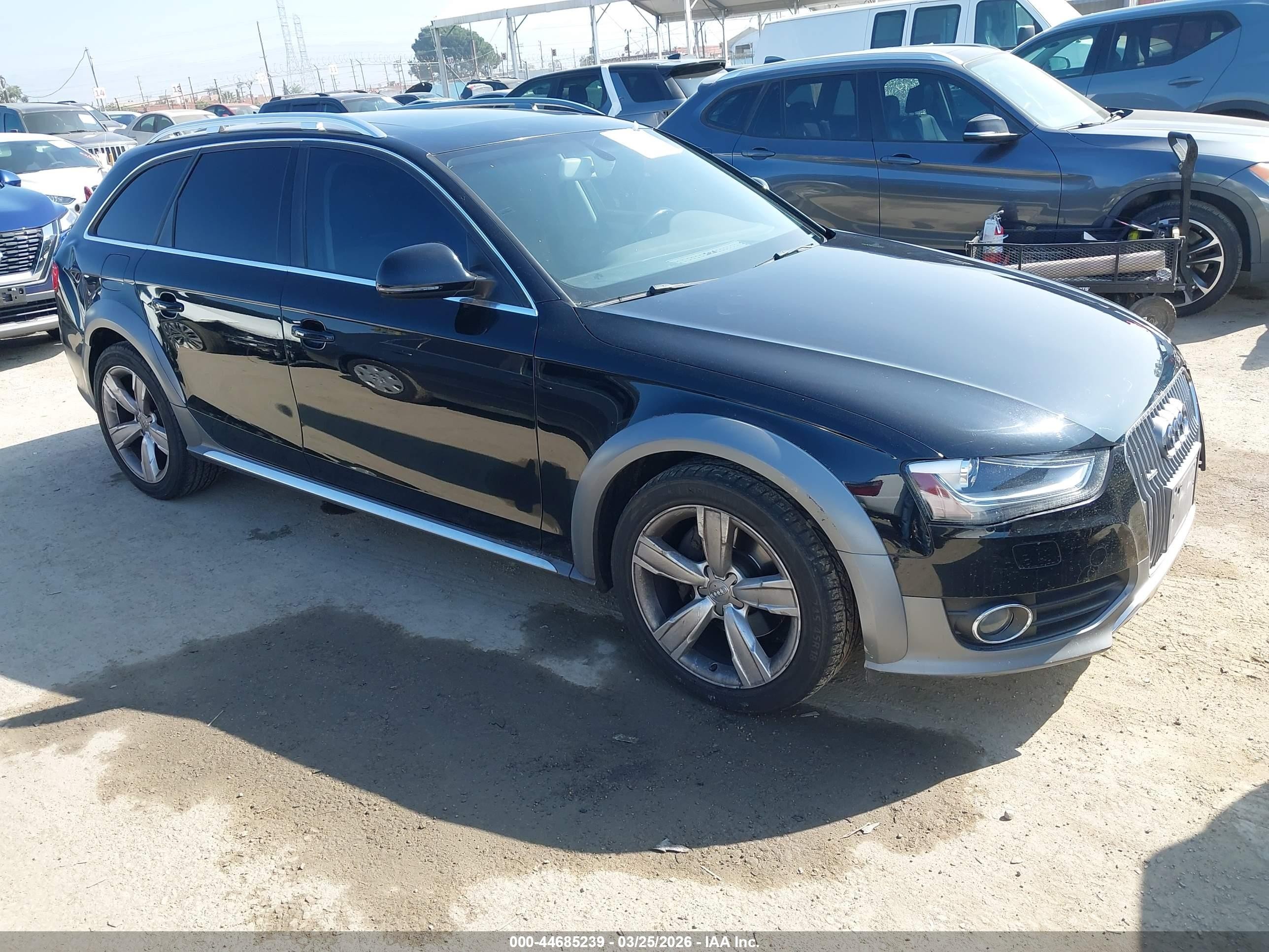 2016 Audi allroad A4 Premium, VIN WA1TFAFL0GA016216 — Front end