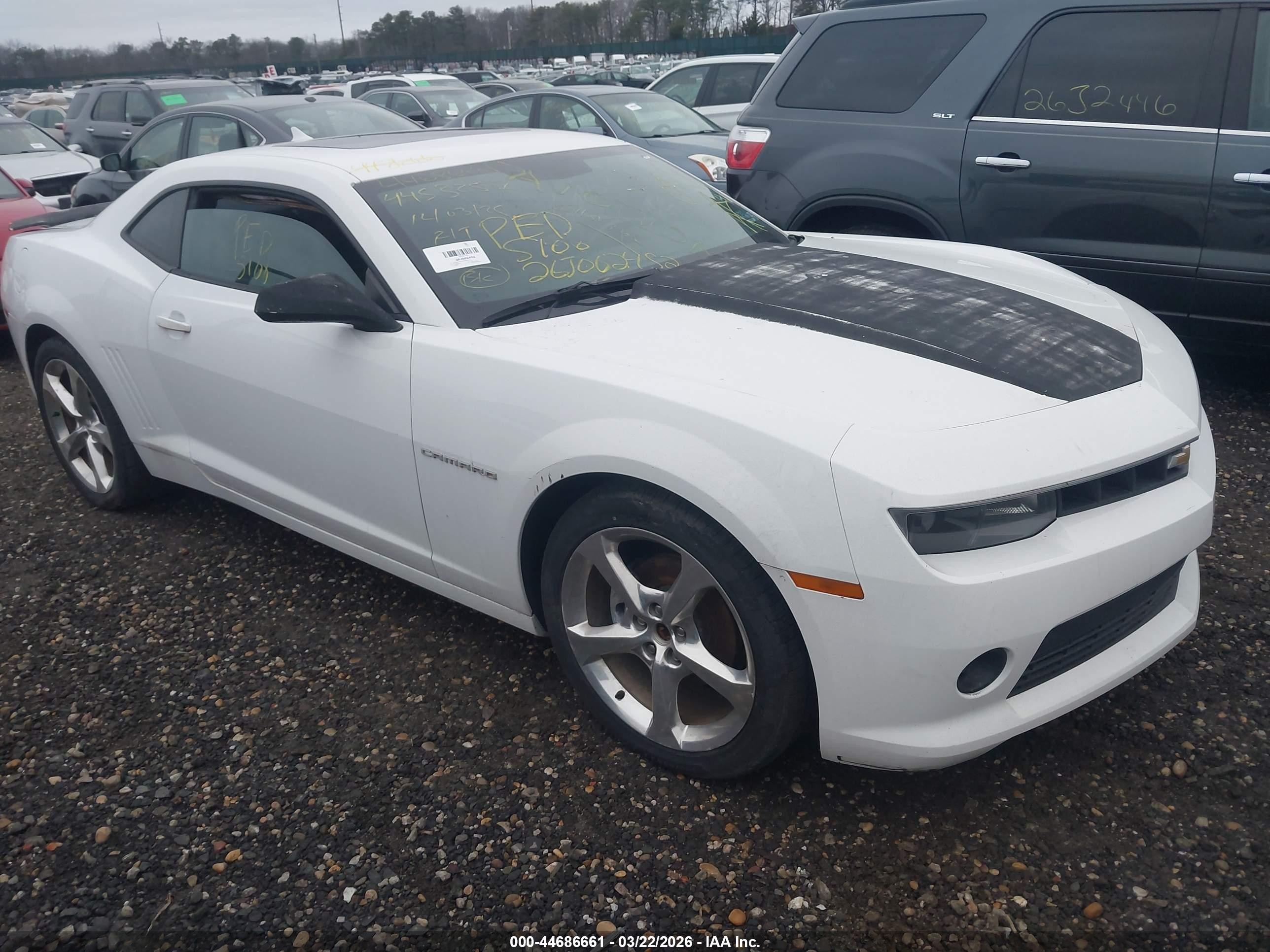2014 Chevrolet Camaro LT, VIN 2G1FB1E35E9323107 — All over