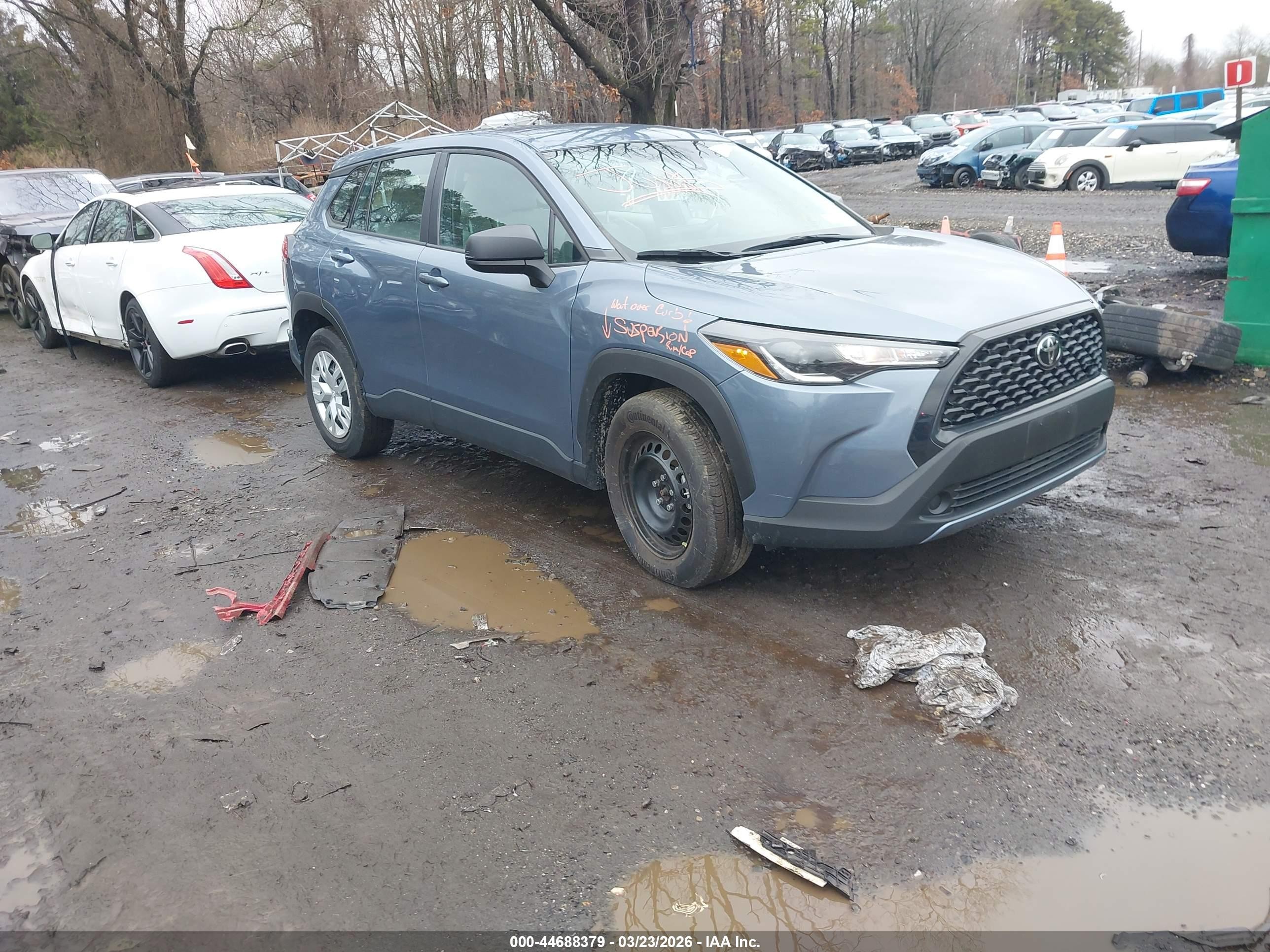 2023 Toyota Corolla Cross L, VIN 7MUAAABG8PV056265 — Side