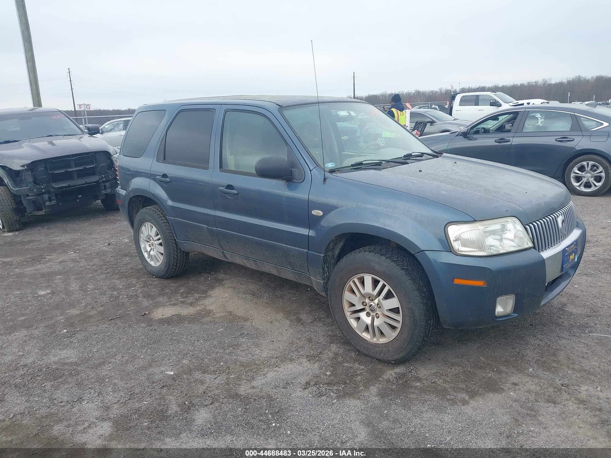 2005 Mercury Mariner Convenience, VIN 4M2YU57Z05DJ24367 — Normal wear