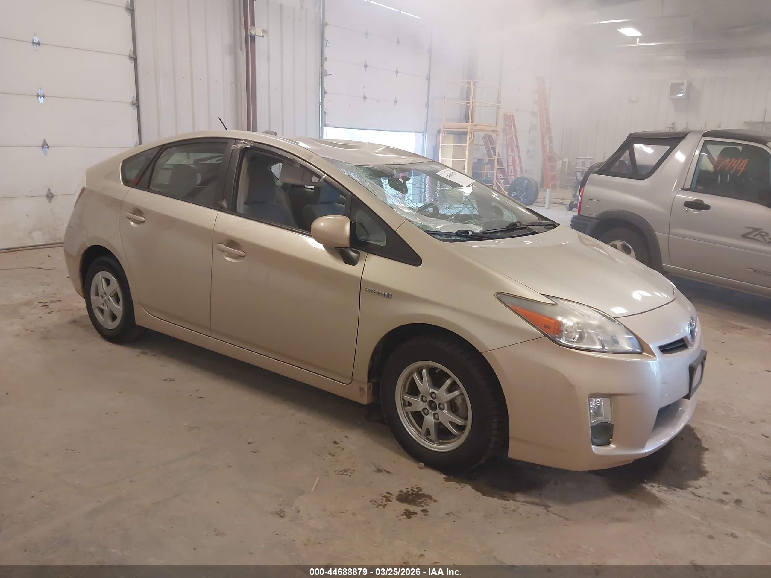 2010 Toyota Prius II, VIN JTDKN3DU1A0168143 — Rollover