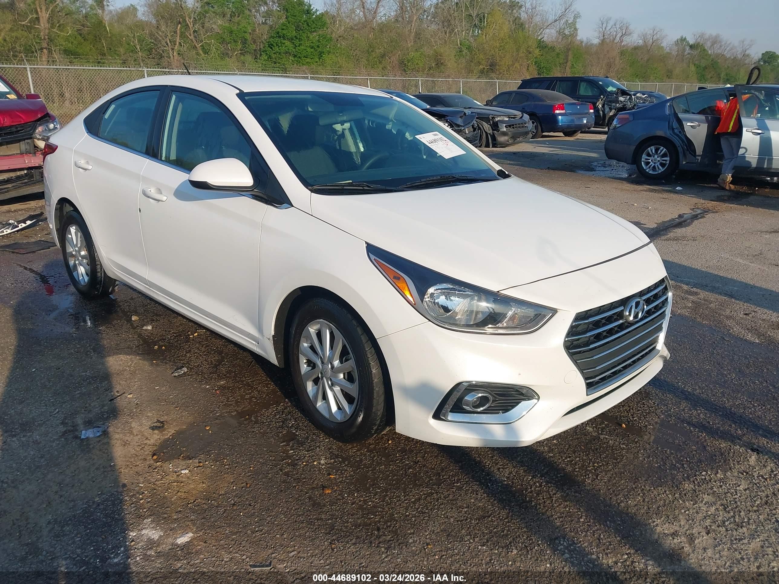 2022 Hyundai Accent SE, VIN 3KPC24A68NE178769 — Side