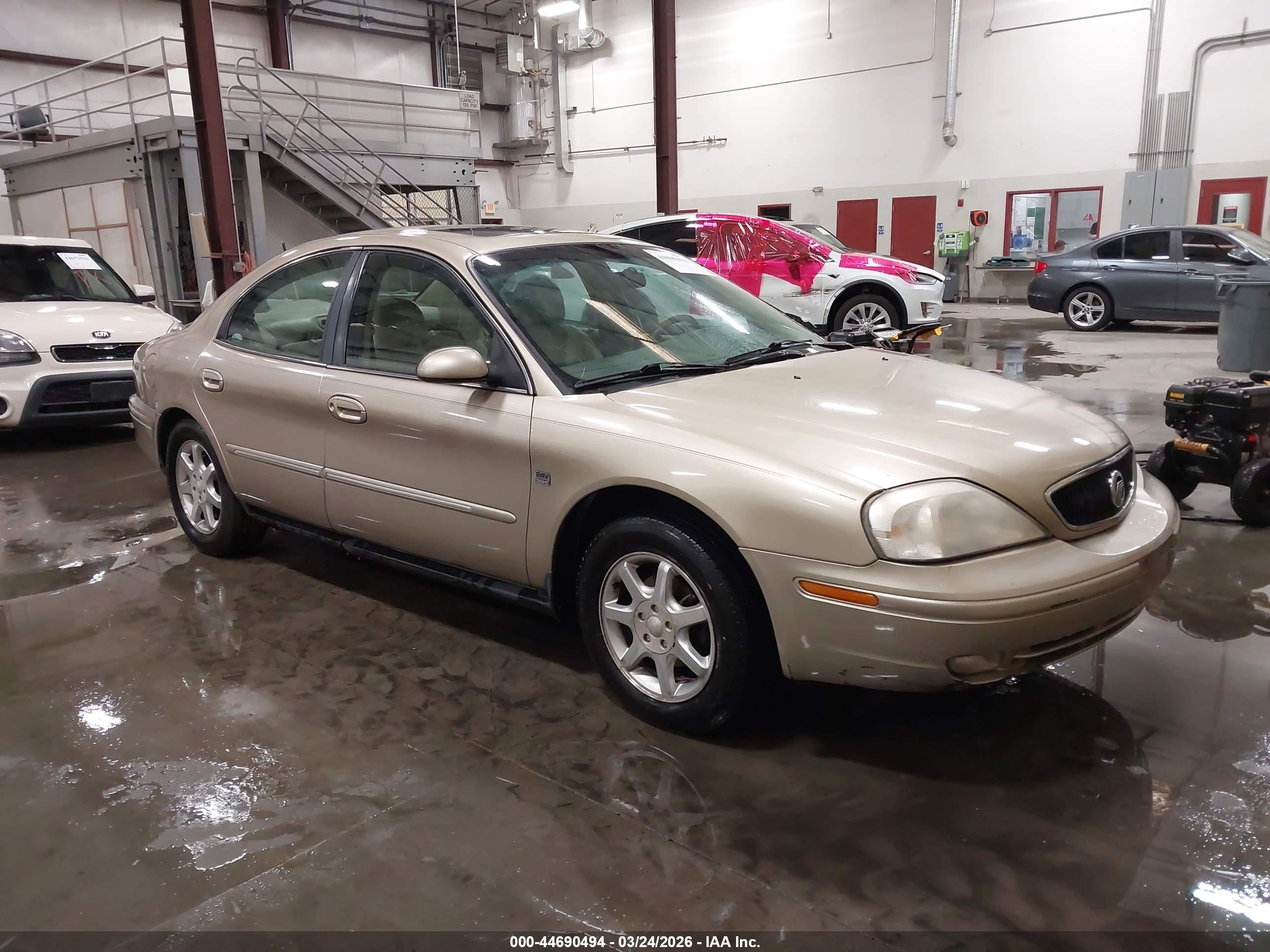 2000 Mercury Sable LS Premium, VIN 1MEFM55S4YA604970 — Side