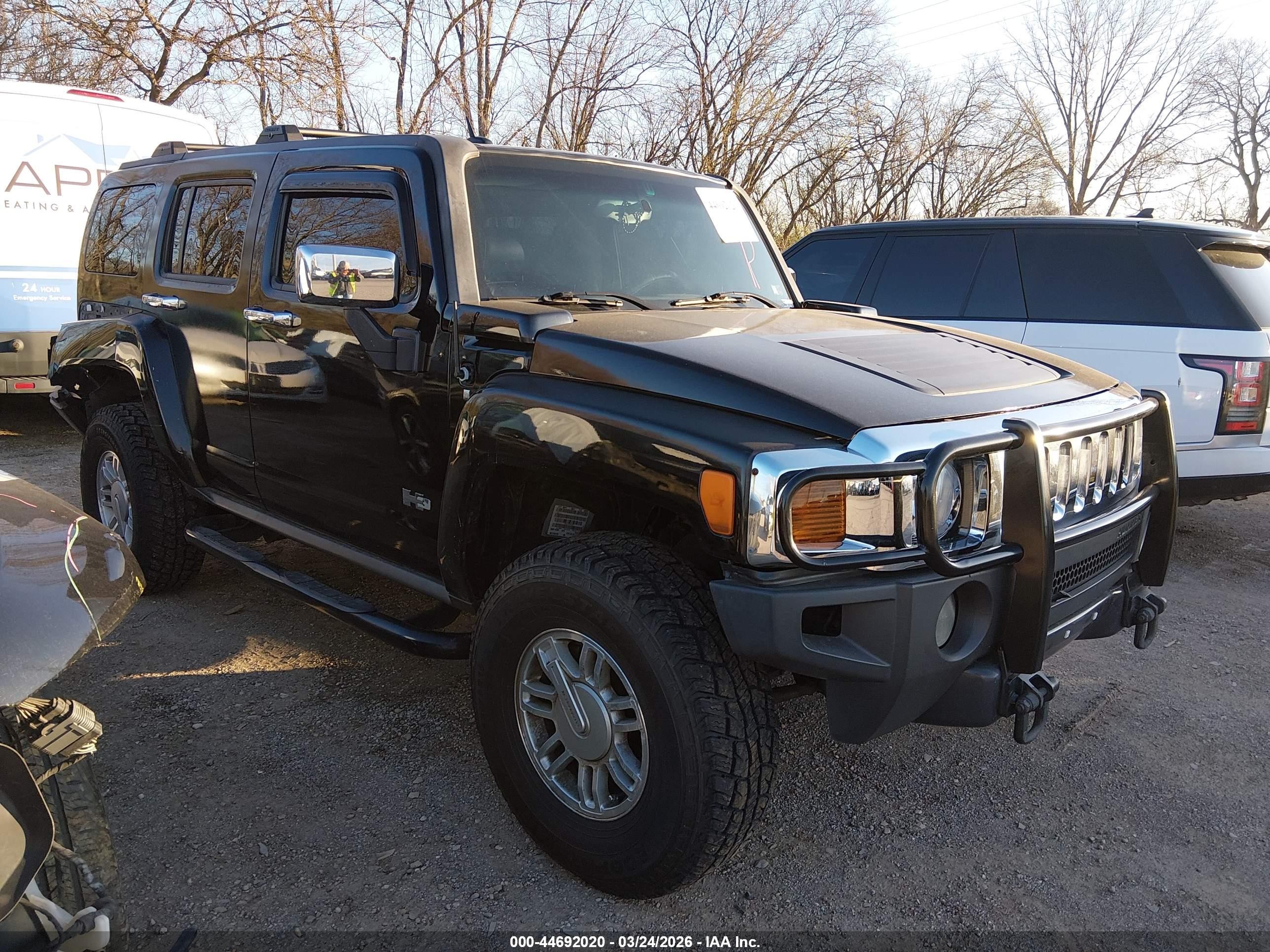 2006 Hummer H3, VIN 5GTDN136468328615 — Бок