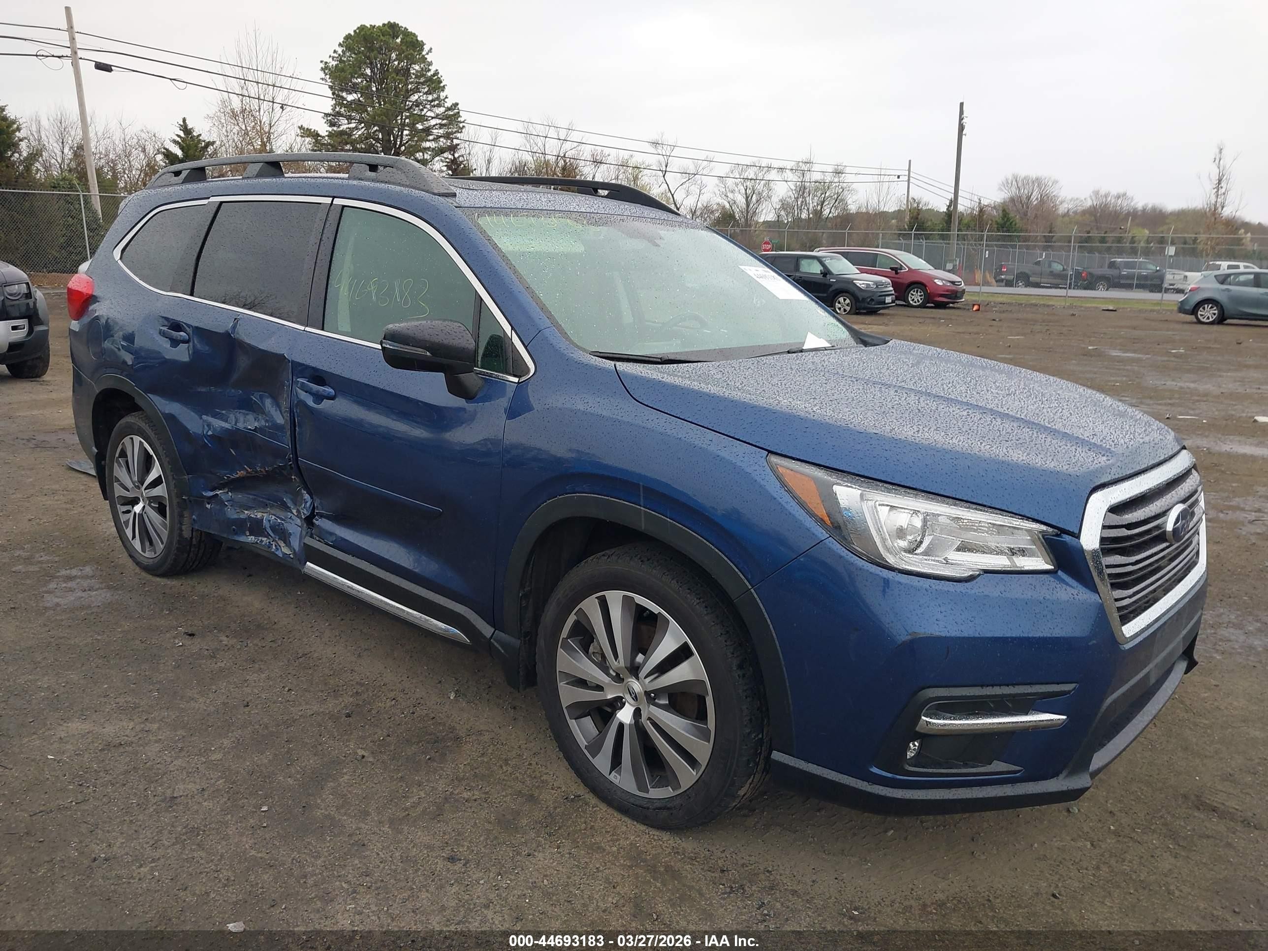2021 Subaru Ascent Limited, VIN 4S4WMAPDXM3421138 — Side