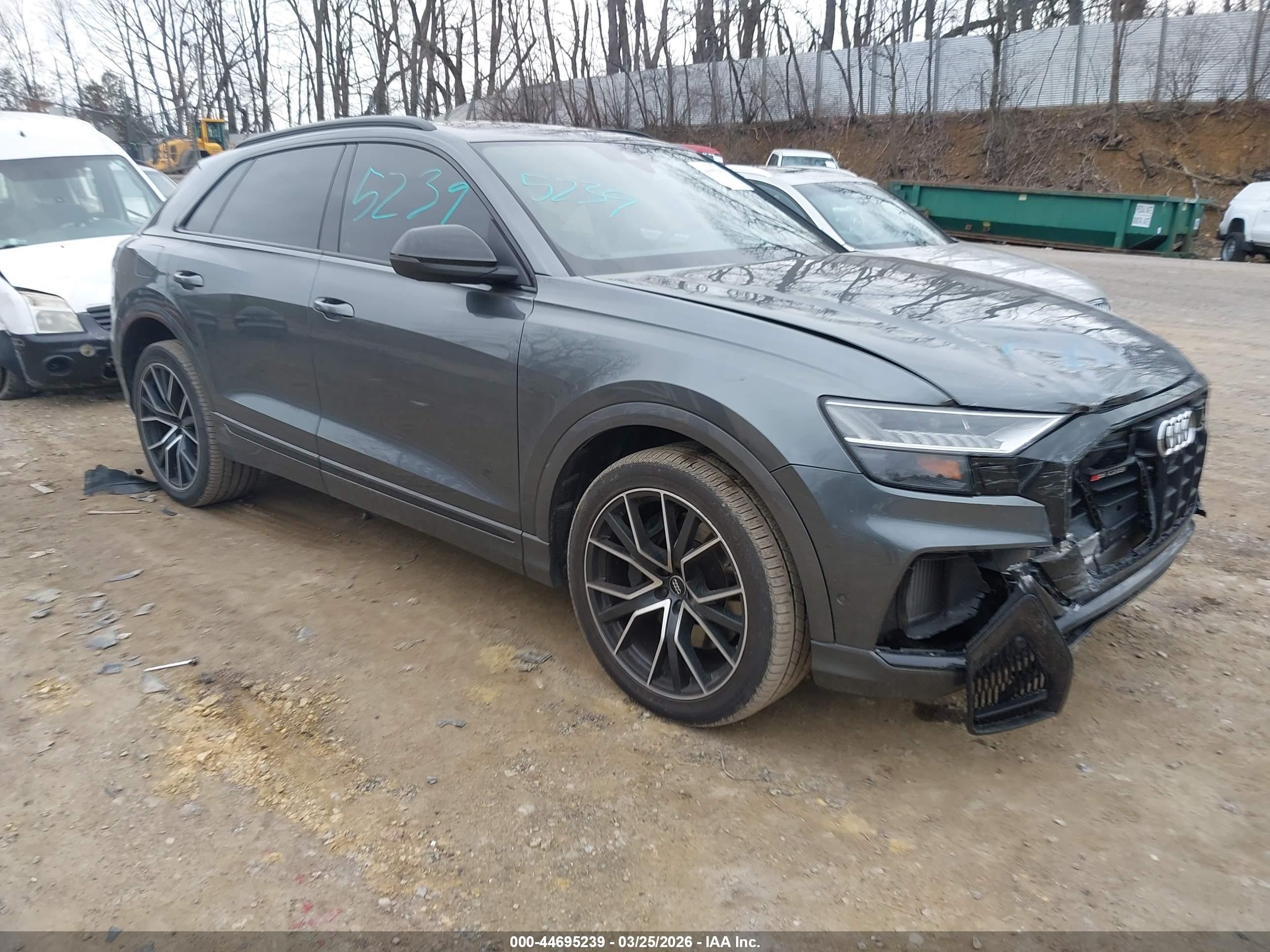 2021 Audi SQ8 Prestige, VIN WA1CWBF19MD003267 — Front end