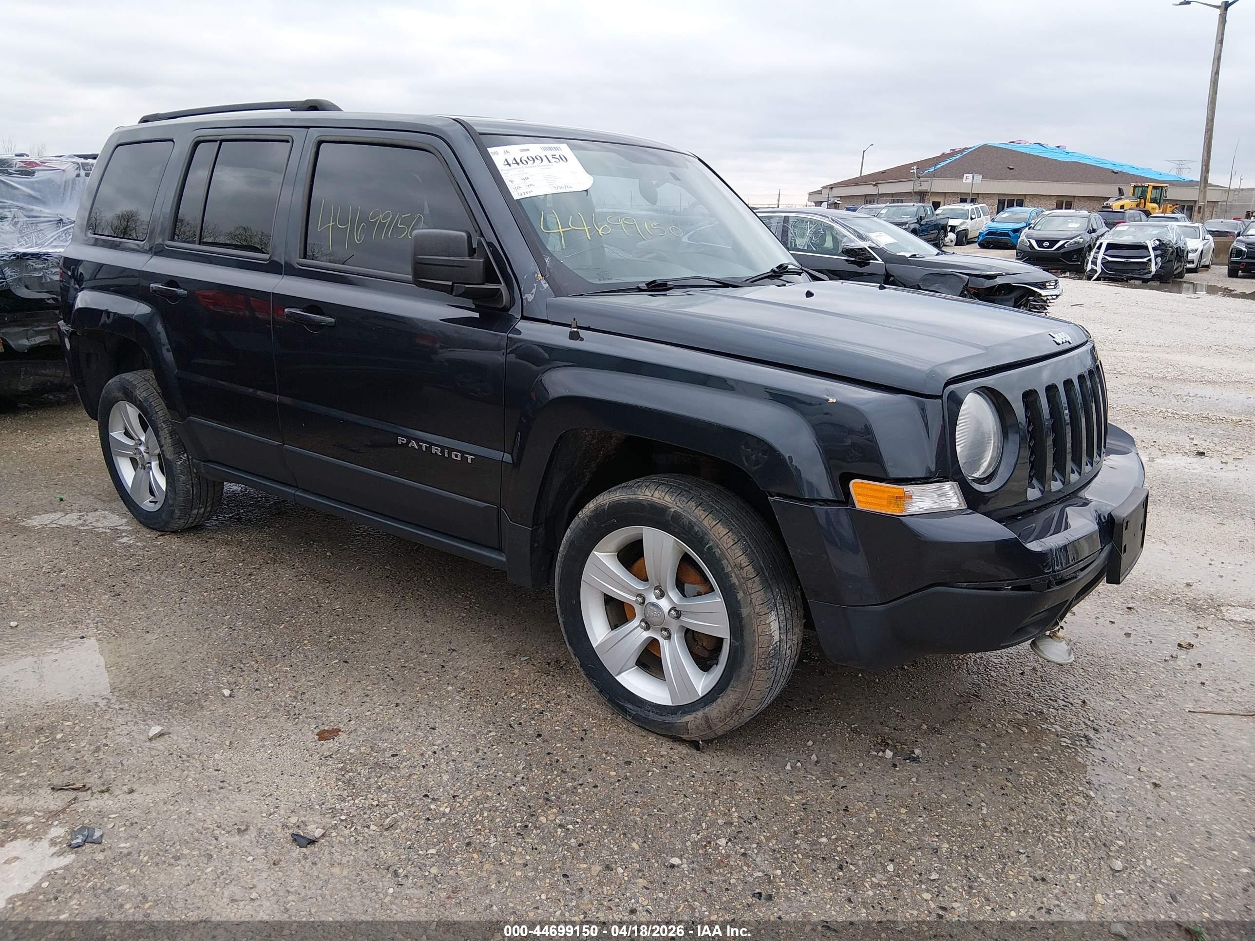 2014 Jeep Patriot Latitude, VIN 1C4NJPFB7ED905680 — Storm