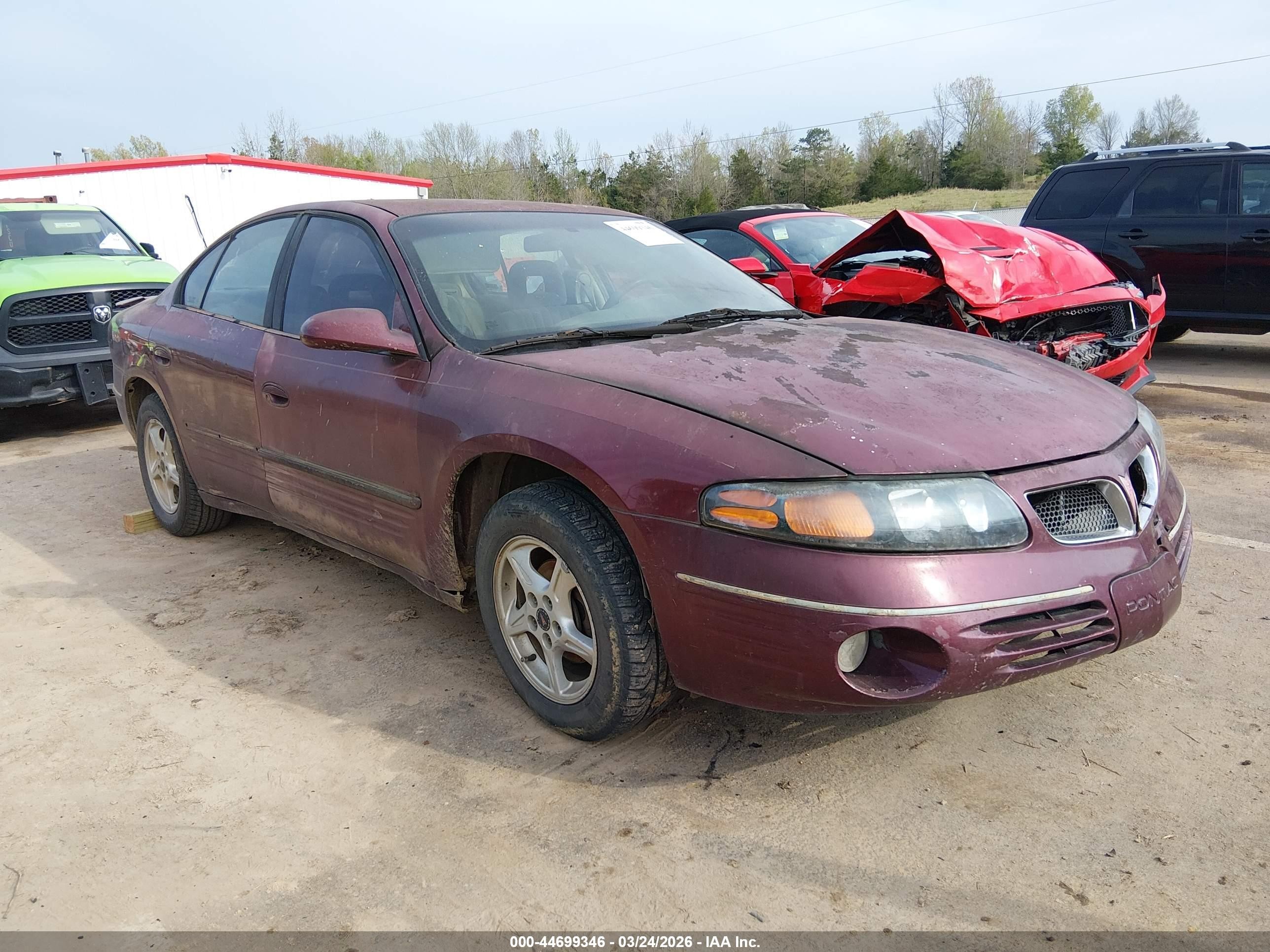2001 Pontiac Bonneville SE, VIN 1G2HX54K214275357 — Engine fire