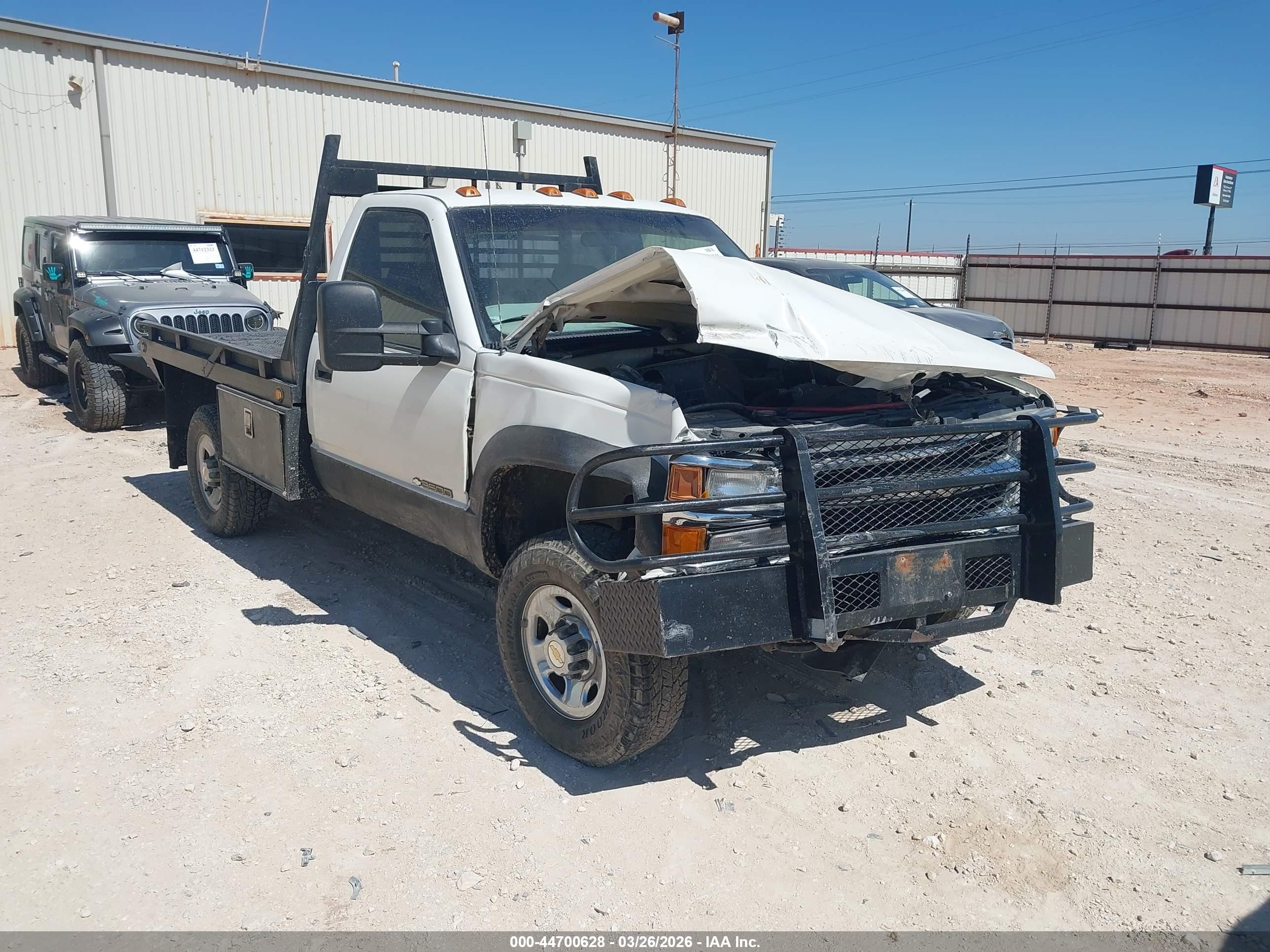 1998 Chevrolet Silverado 3500, VIN 1GBHK34R6WE189292 — Перед