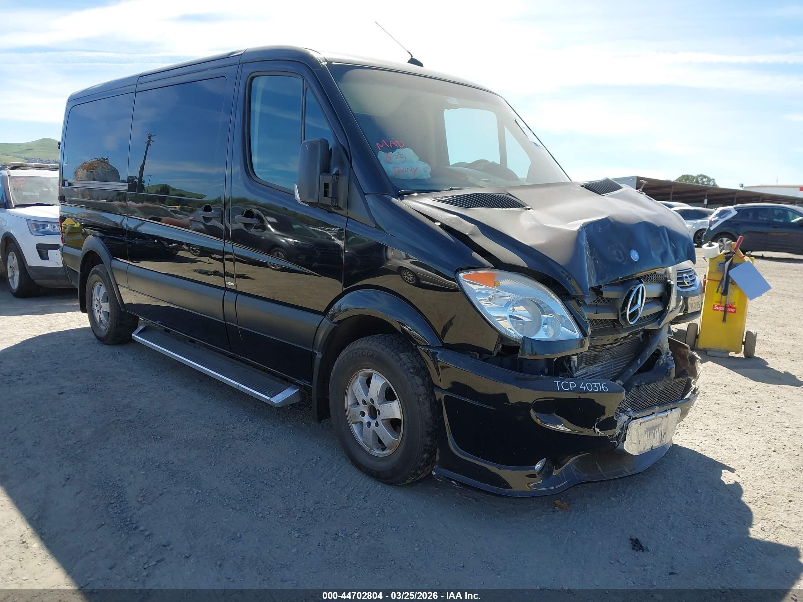 2010 Mercedes-Benz Sprinter Cargo, VIN WD3PE7CC1A5462497 — Front end