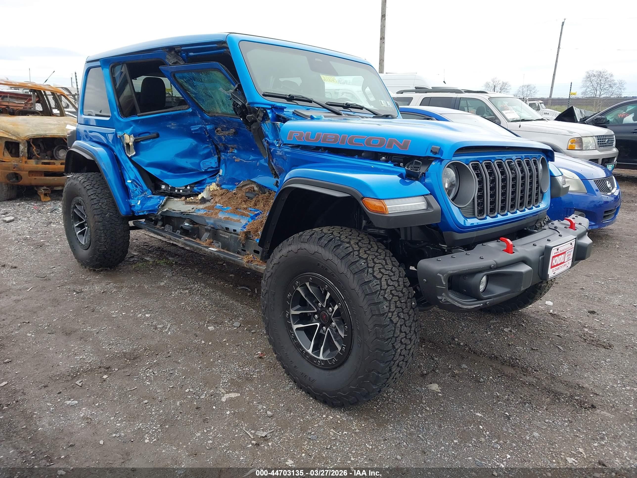 2026 Jeep Wrangler Rubicon X, VIN 1C4RJXFG7TW176353 — Бок