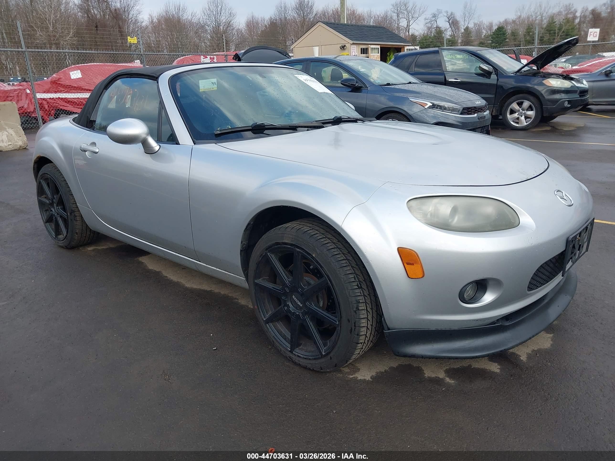 2006 Mazda MX-5 Miata Touring, VIN JM1NC25F560107141 — Normal wear