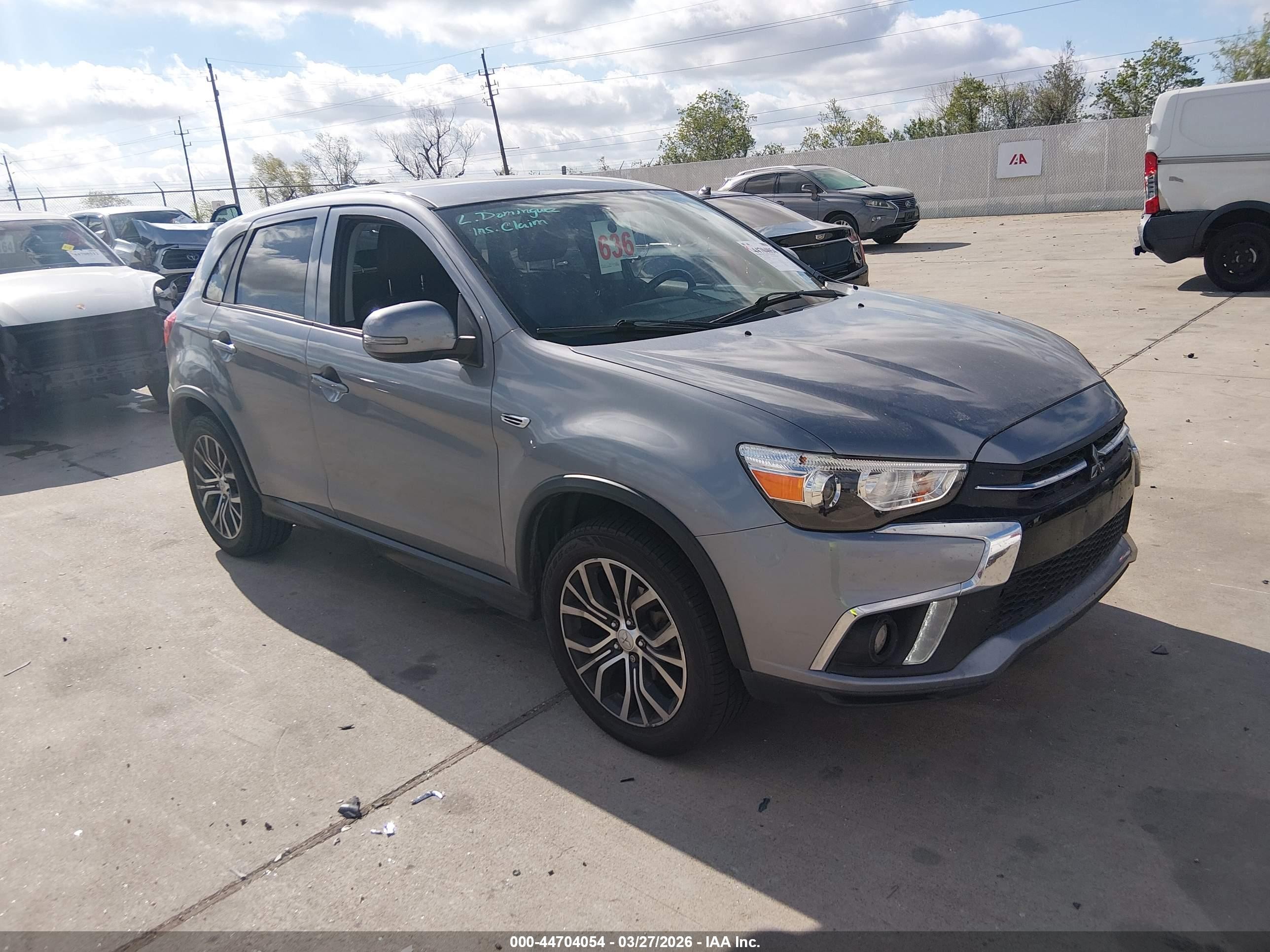 2018 Mitsubishi Outlander SE, VIN JA4AP3AW6JZ009863 — Vandalism