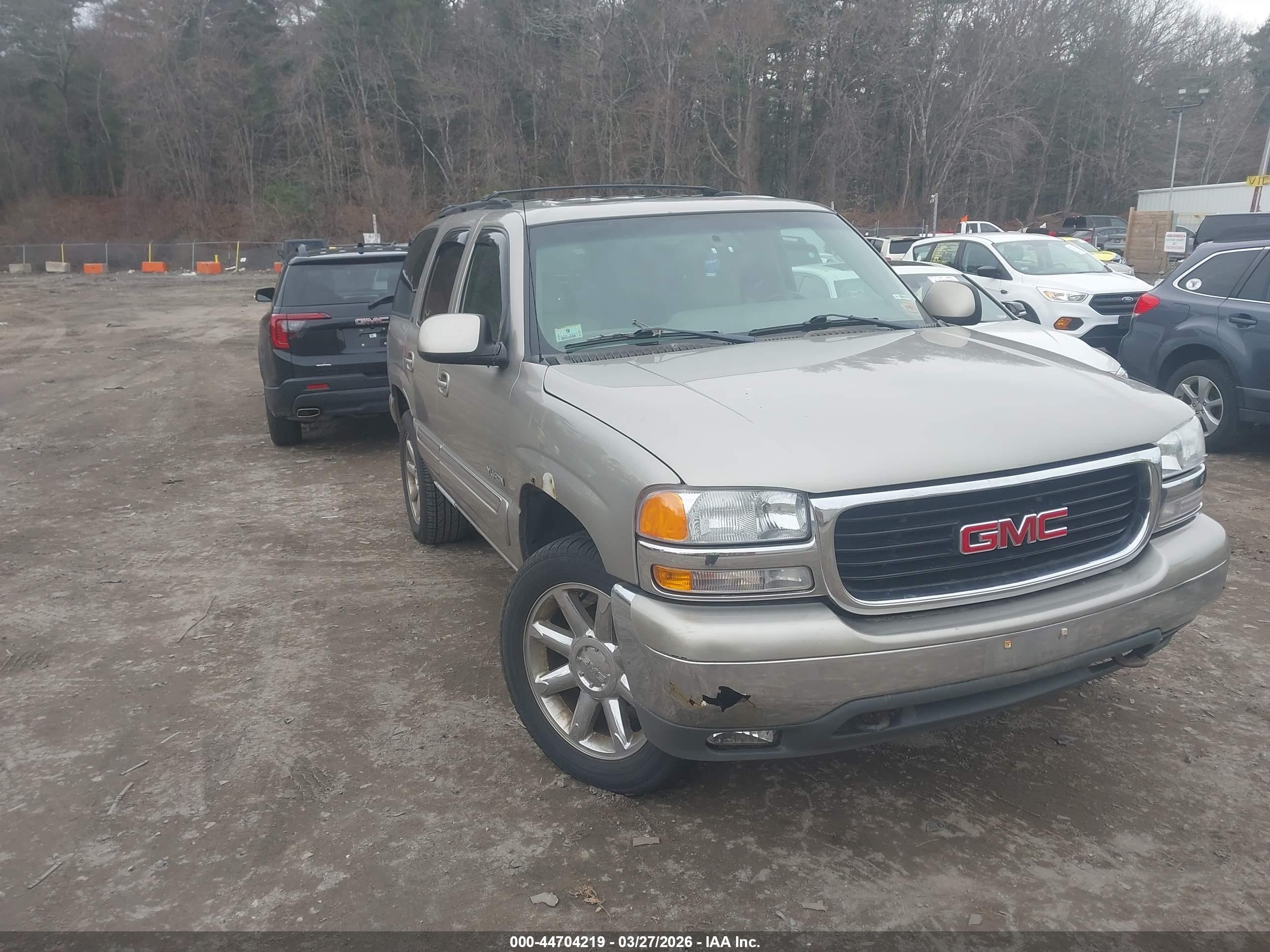 2000 GMC Yukon SLT, VIN 1GKEK13T4YJ171484 — Normal wear