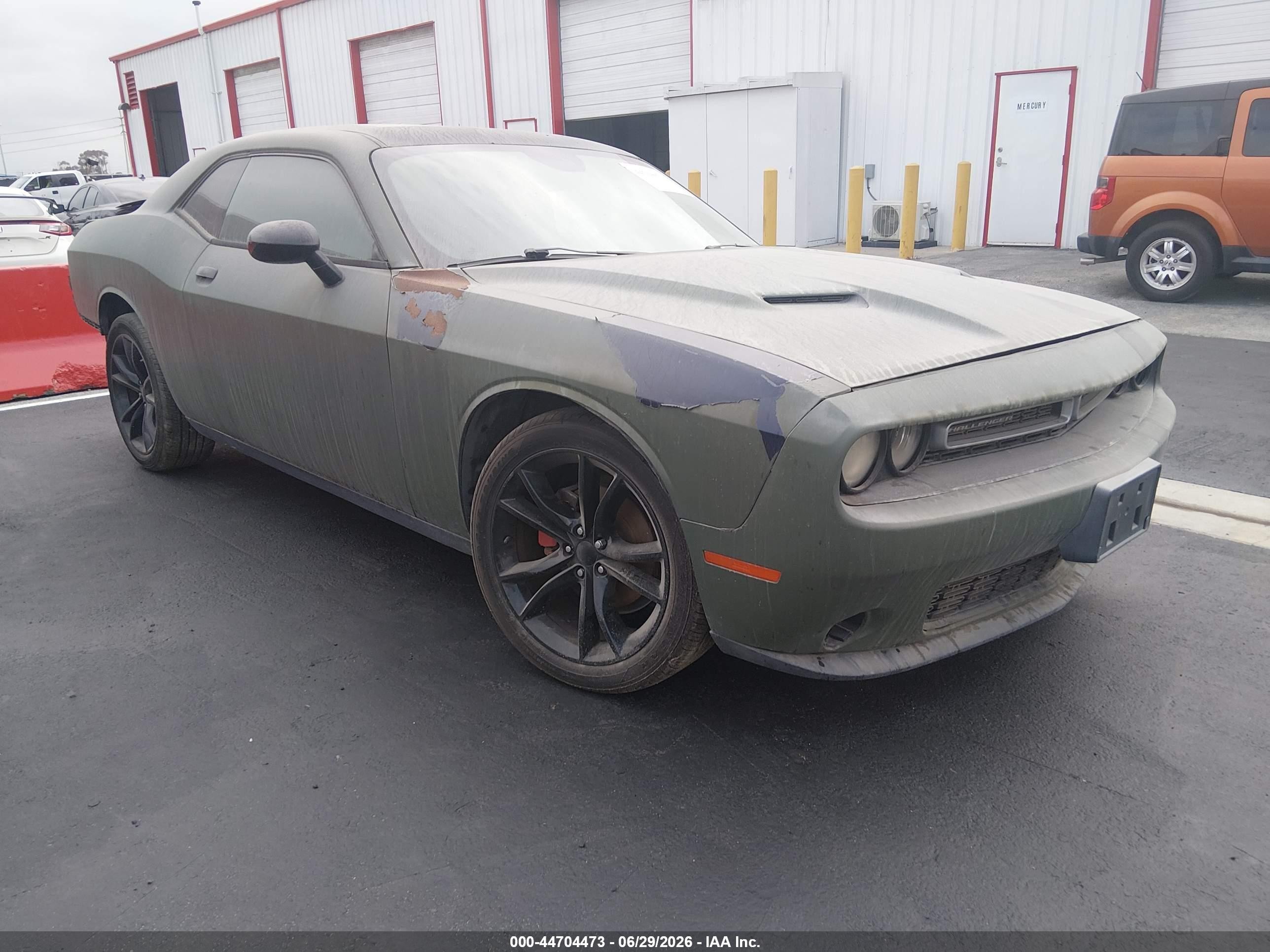 2015 Dodge Challenger SXT, VIN 2C3CDZAG5FH723921 — Rear end