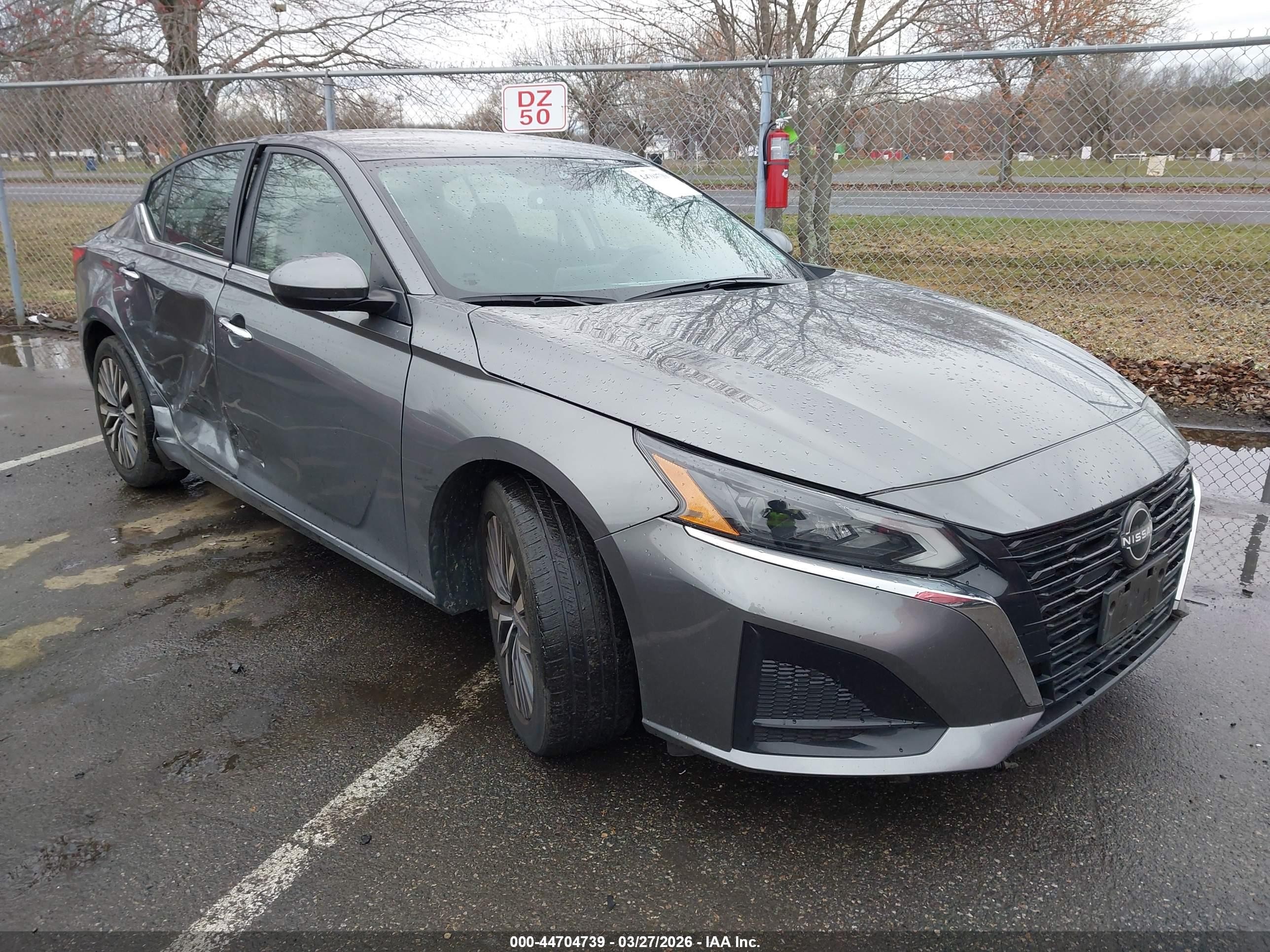 2023 Nissan Altima SV, VIN 1N4BL4DV2PN377820 — Side