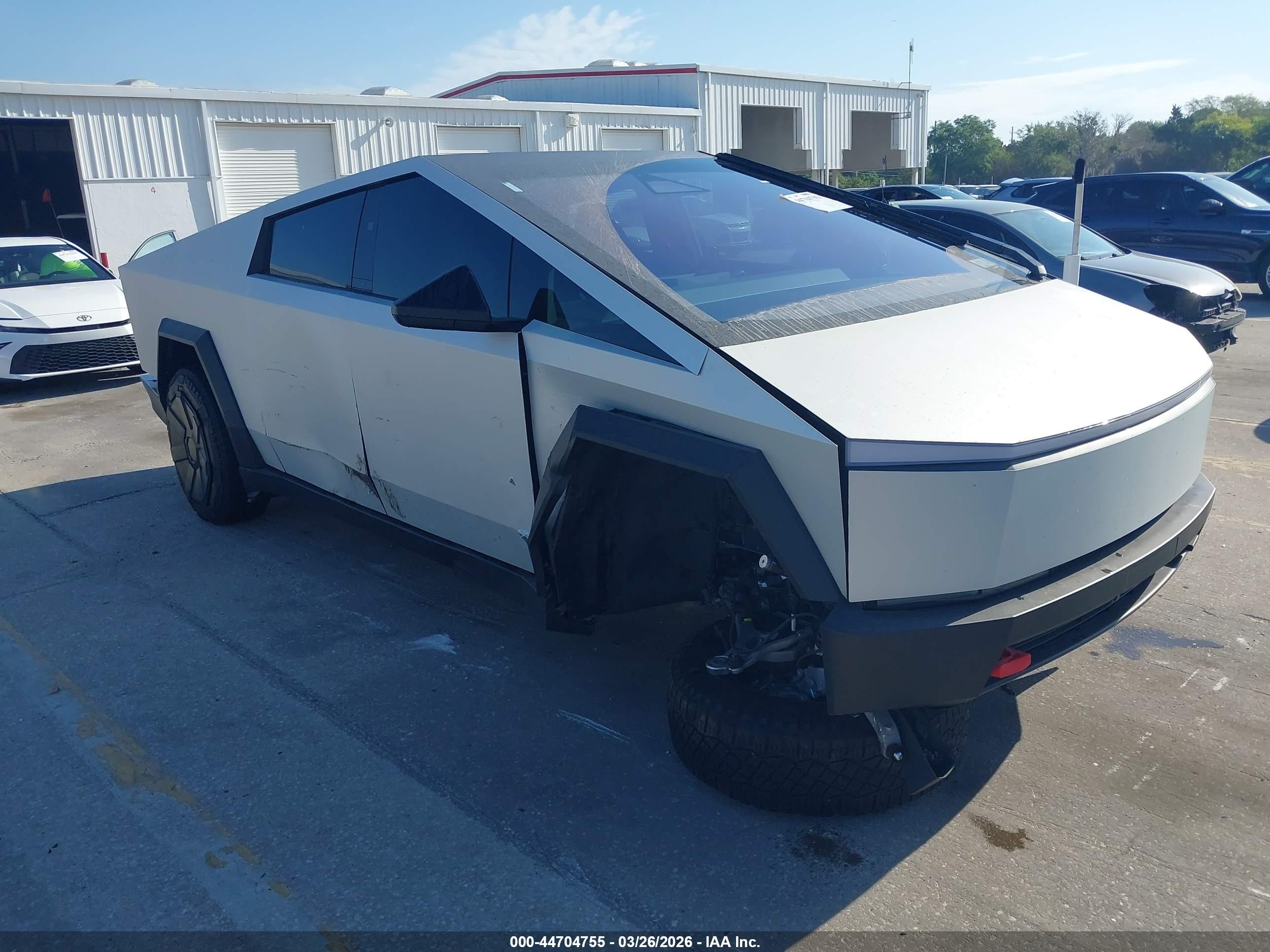 2024 Tesla Cybertruck, VIN 7G2CEHED6RA010503 — Undercarriage