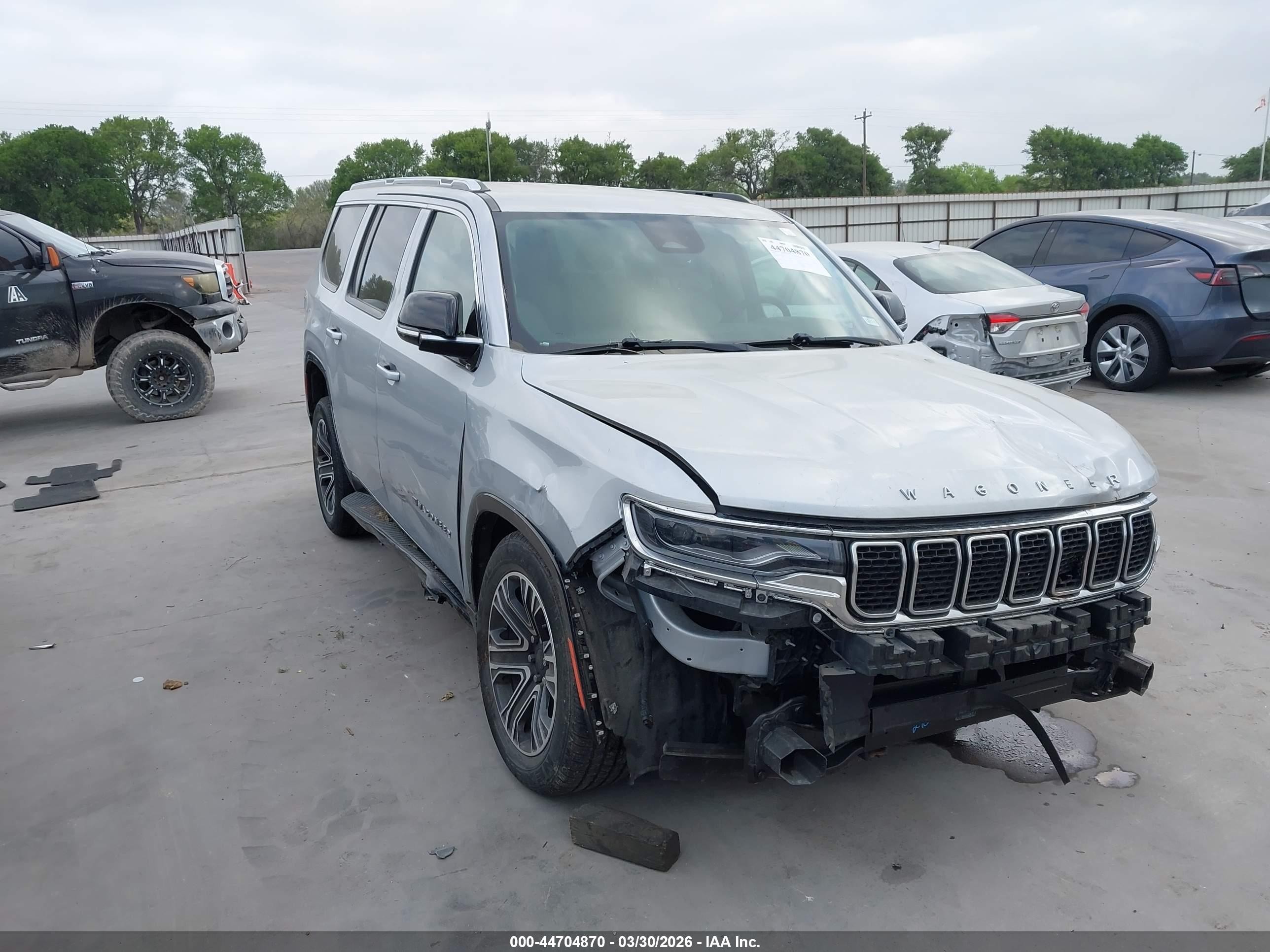 2024 Jeep Wagoneer Series II, VIN 1C4SJVBP4RS120835 — Перед