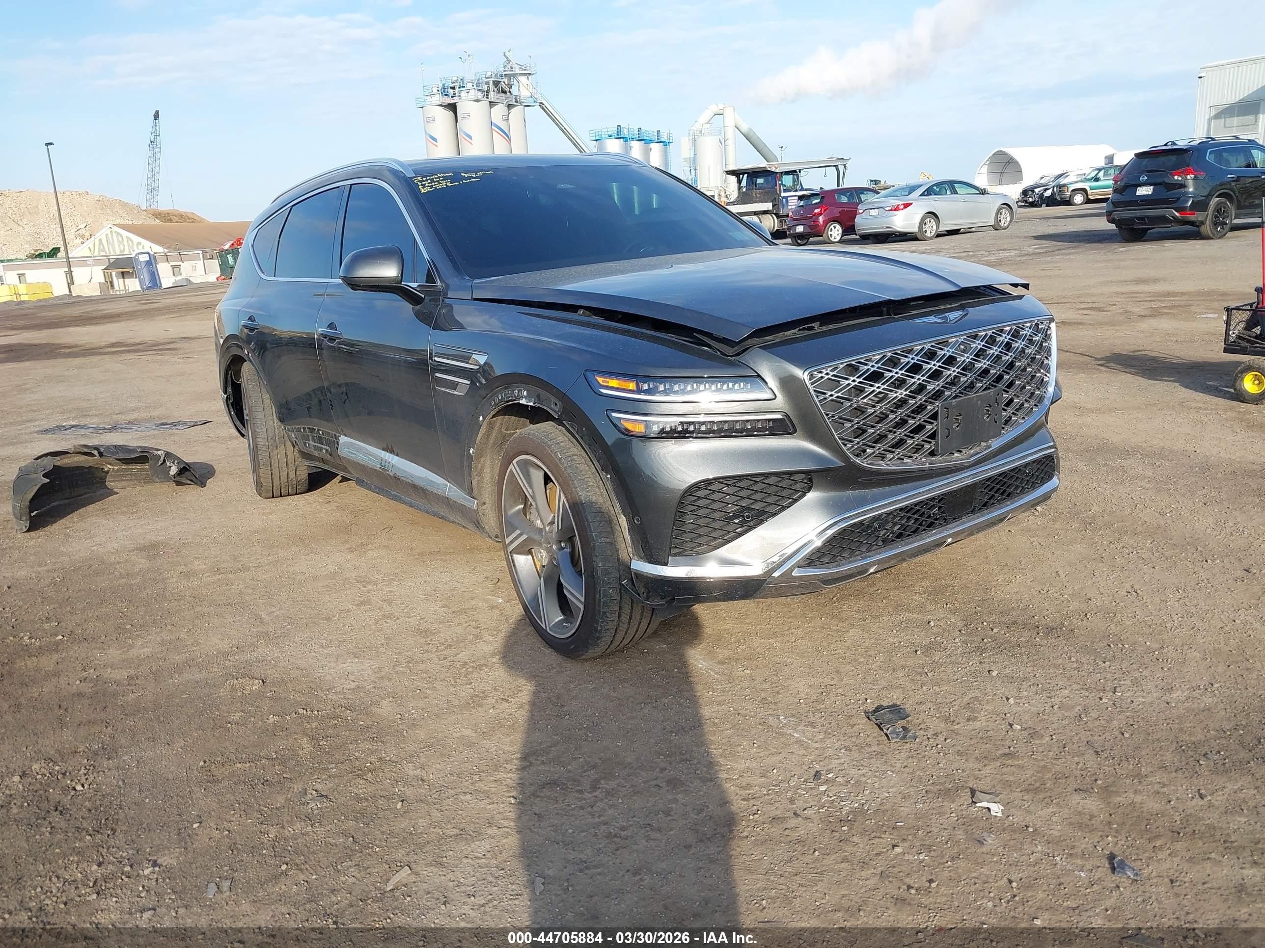 2025 Genesis GV80 Prestige, VIN KMUHEESC6SU273641 — Side