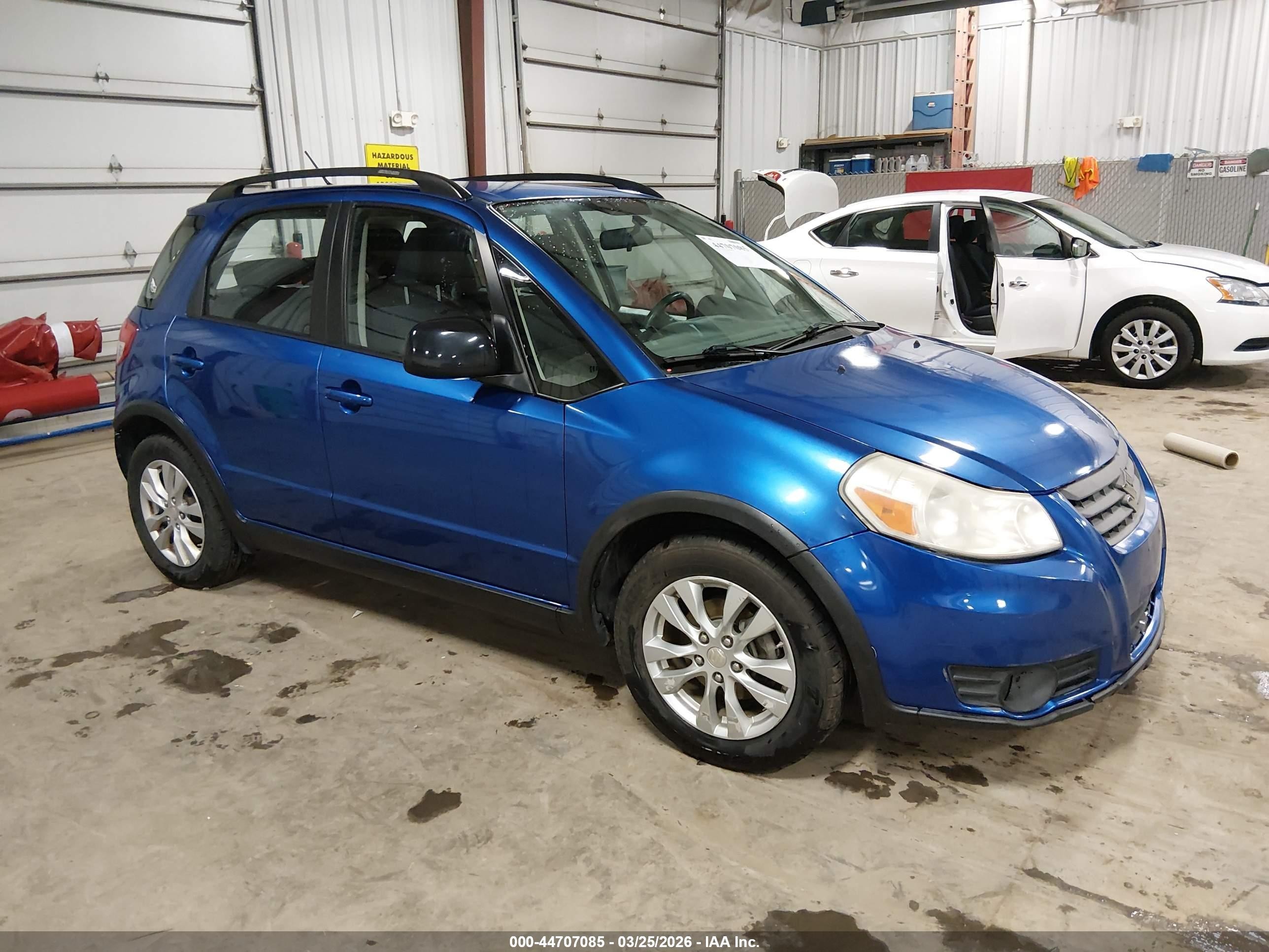2013 Suzuki SX4 Crossover, VIN JS2YB5A33D6101349 — Rear end
