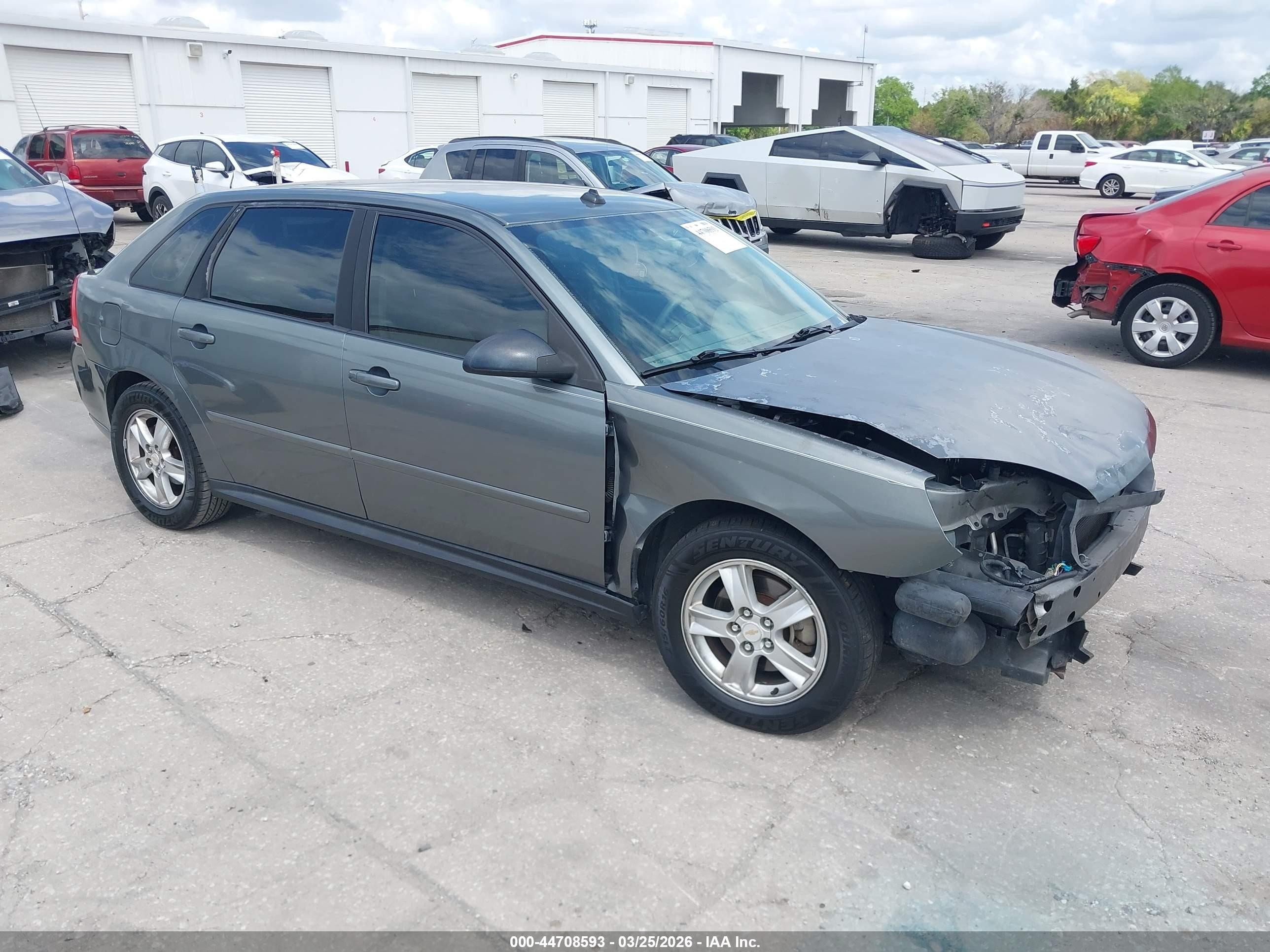 2004 Chevrolet Malibu Maxx LS, VIN 1G1ZT648X4F211011 — Front end