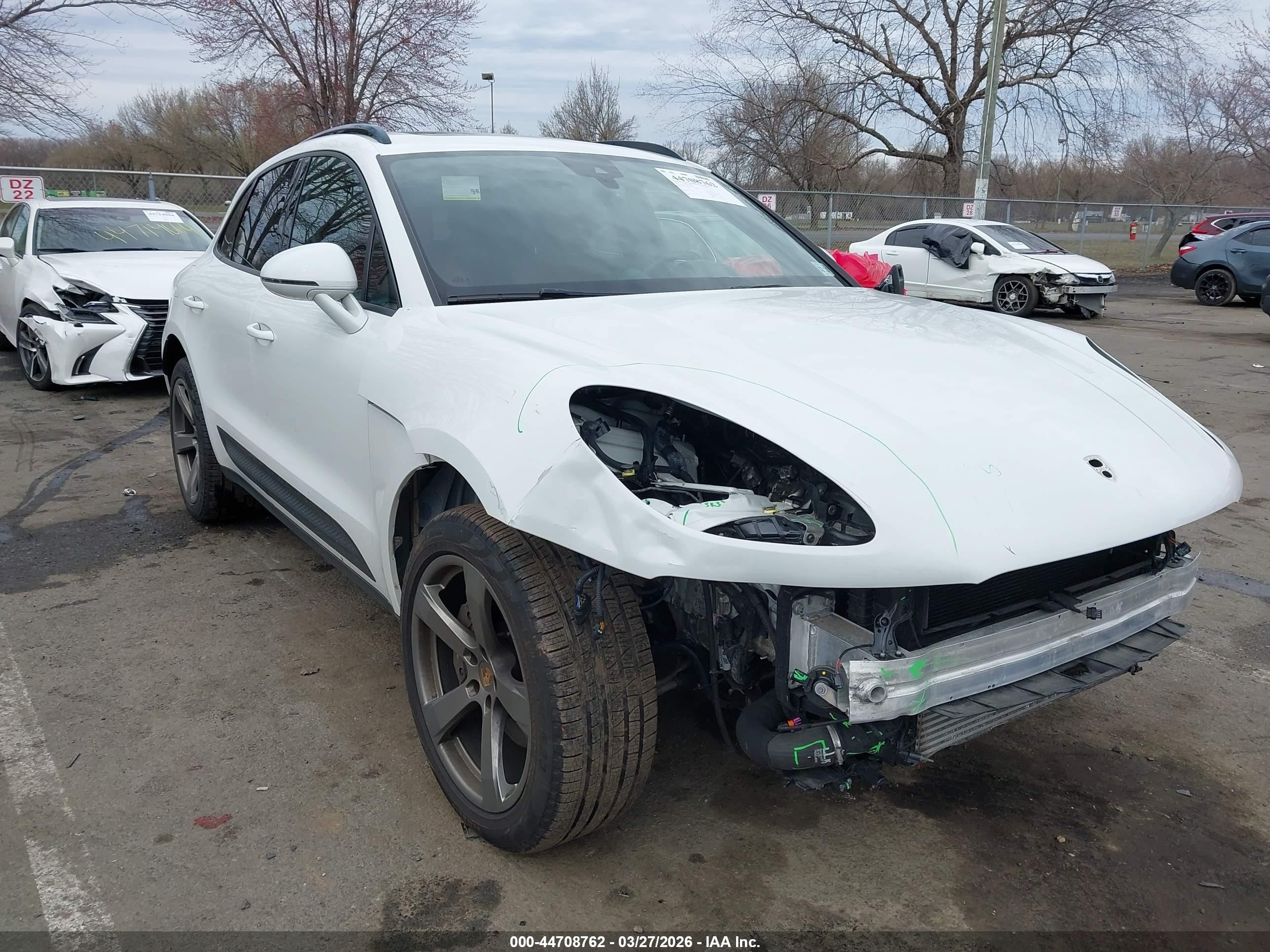 2023 Porsche Macan, VIN WP1AA2A53PLB05971 — Front end