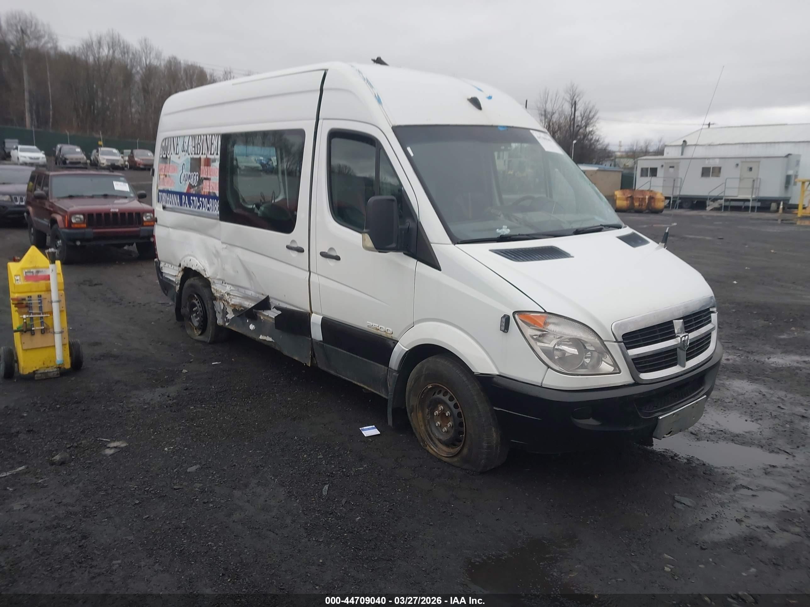 2007 Dodge Sprinter, VIN WD0PE745X75204758 — Бок