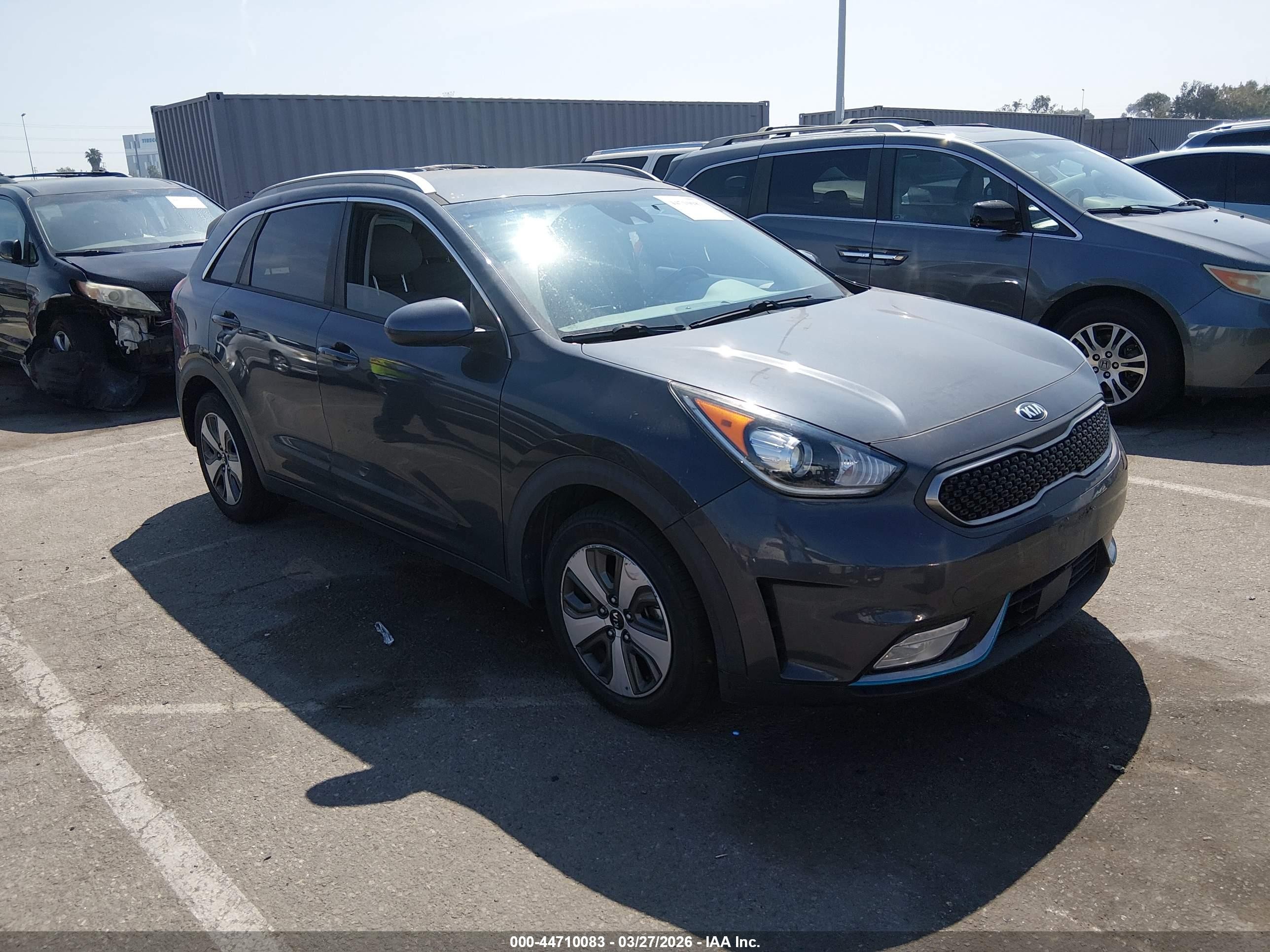 2019 Kia Niro LX, VIN KNDCM3LD9K5305438 — Side