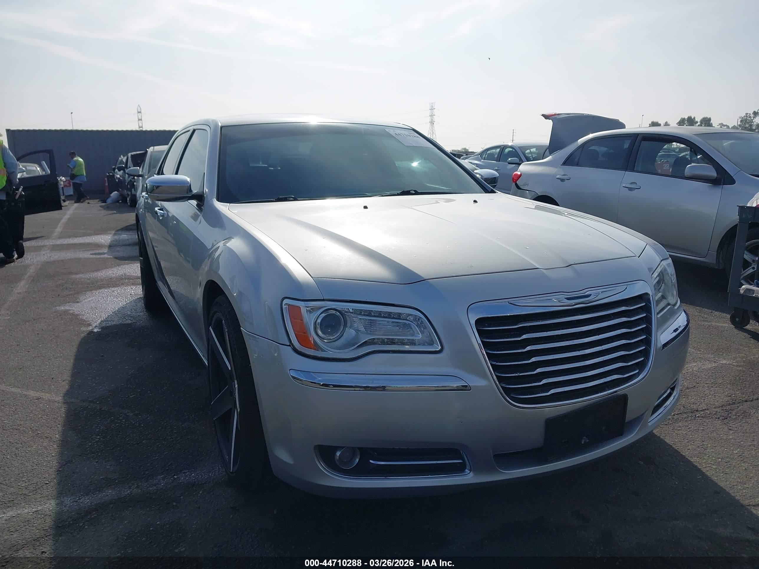 2012 Chrysler 300 Limited, VIN 2C3CCACG3CH166889 — Rear end