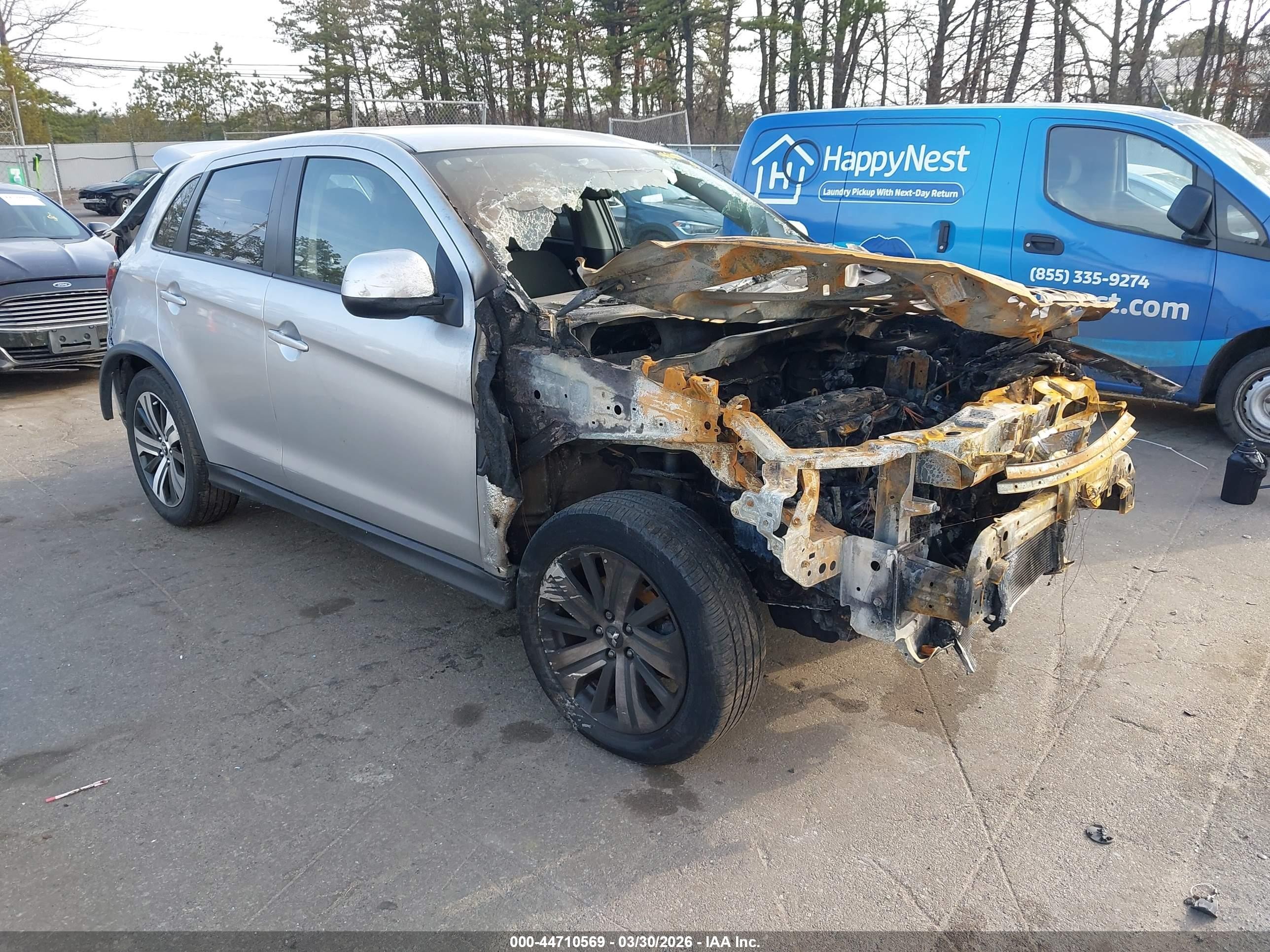 2022 Mitsubishi Outlander ES, VIN JA4ARUAU5NU022816 — Engine fire