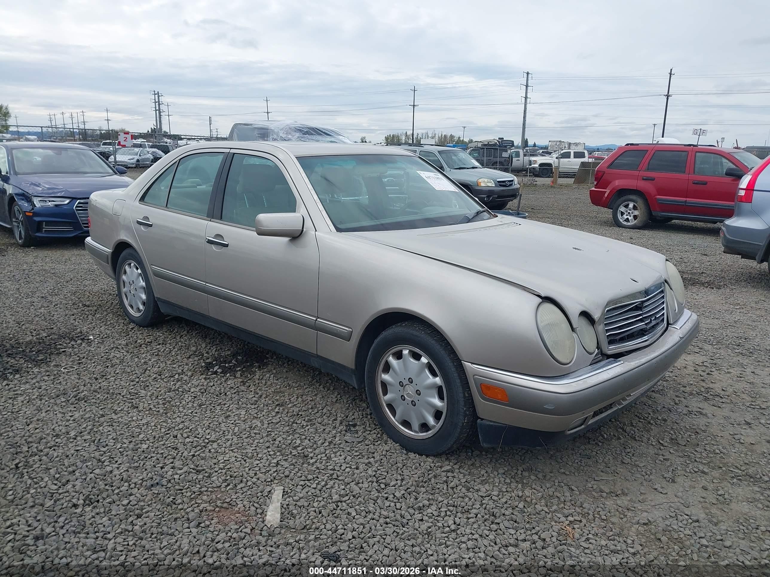 1997 Mercedes-Benz E 320, VIN WDBJF55F4VA409809 — Обычный износ