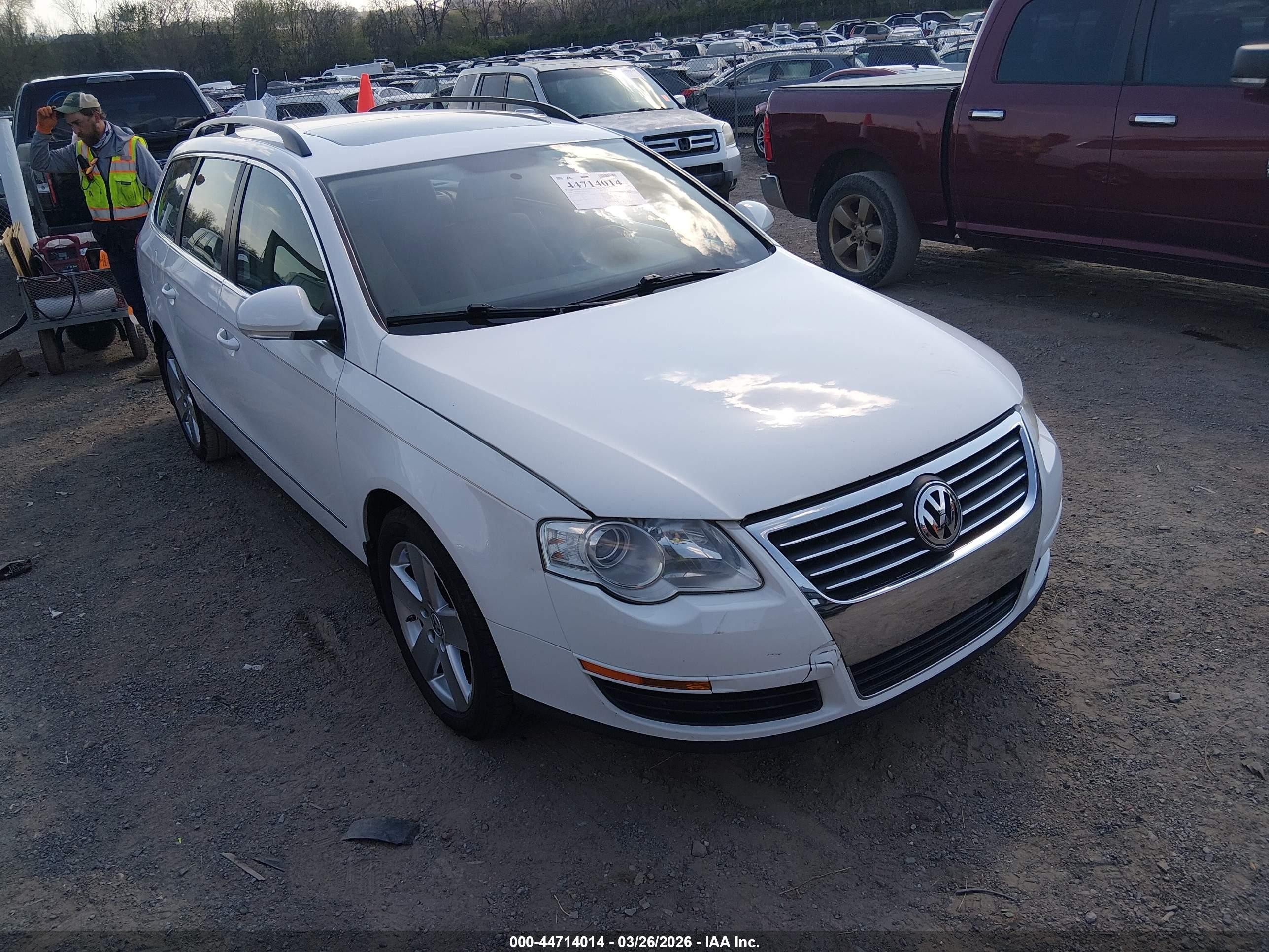 2008 Volkswagen Passat Komfort, VIN WVWLK73CX8E194864 — Electrical