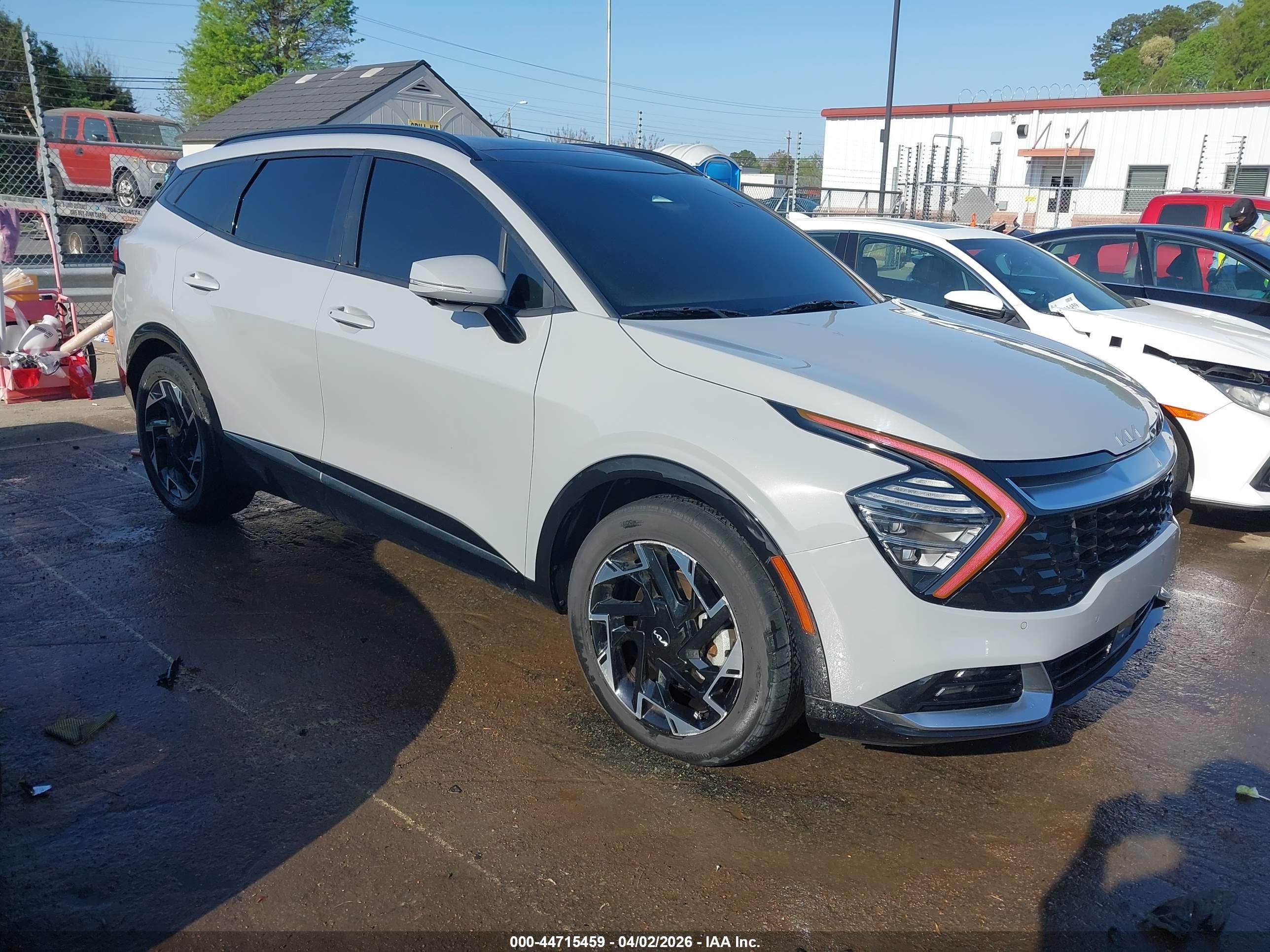 2023 Kia Sportage SX-Prestige, VIN 5XYK53AF5PG017587 — Пожар в салоне