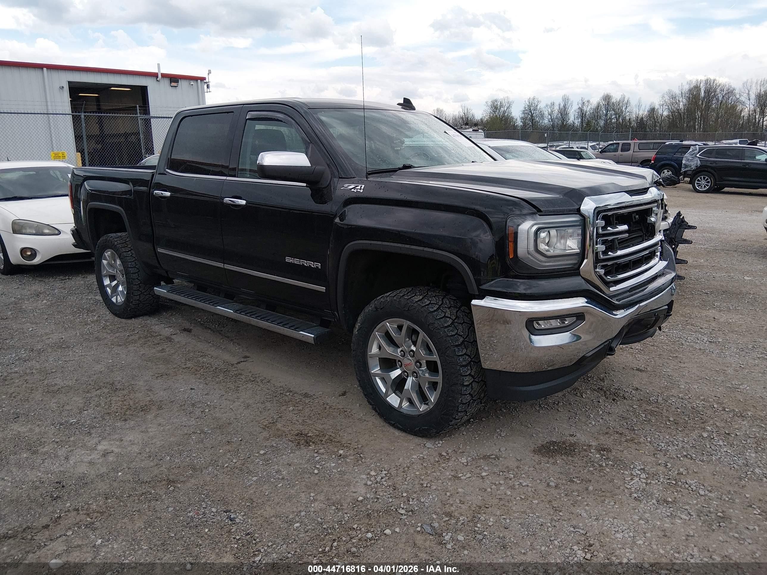 2018 GMC Sierra 1500 SLT, VIN 3GTU2NEC9JG384241 — Front end