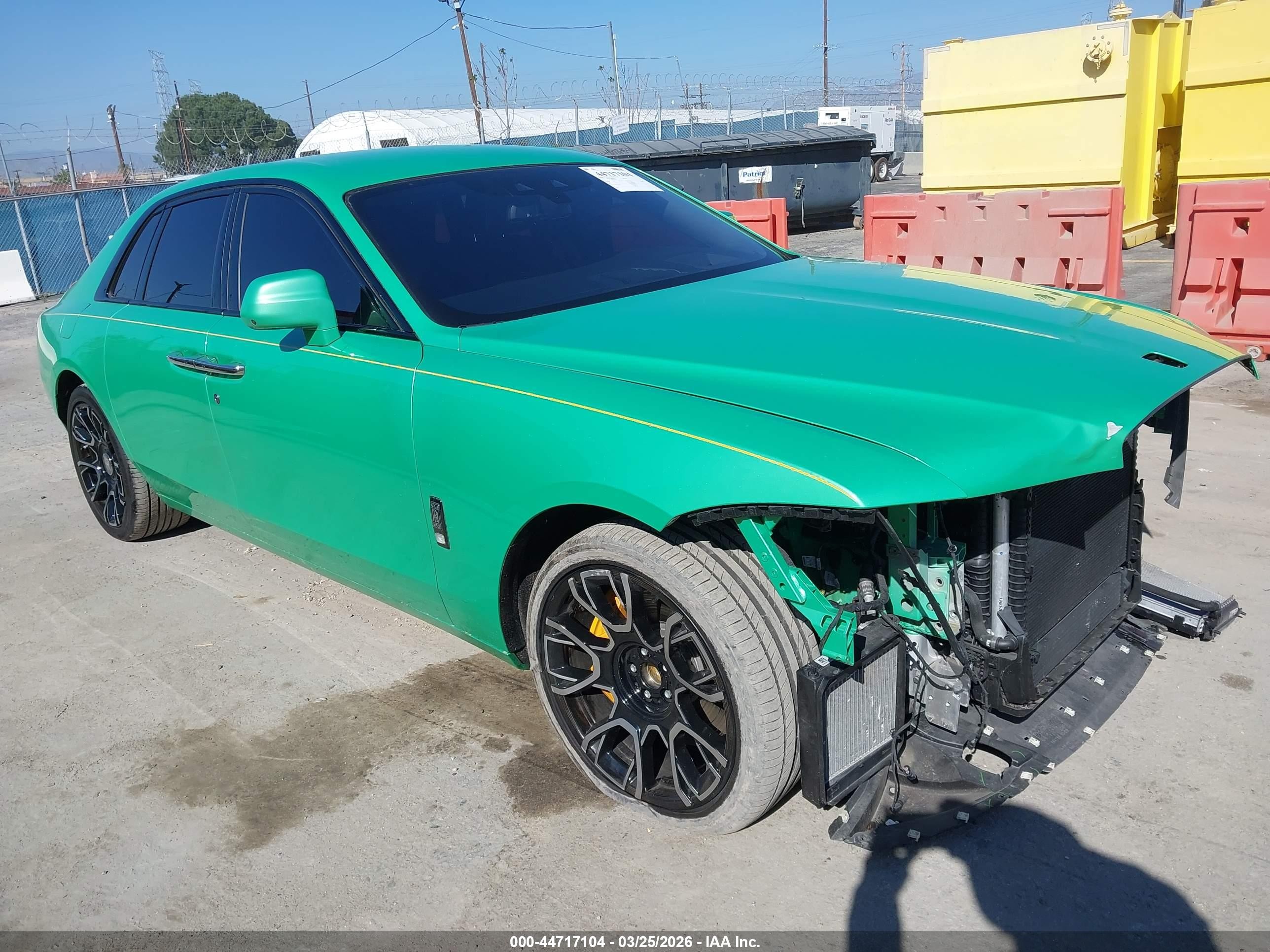 2022 Rolls-Royce Ghost Black Badge, VIN SCATD6C00NU212792 — Front end