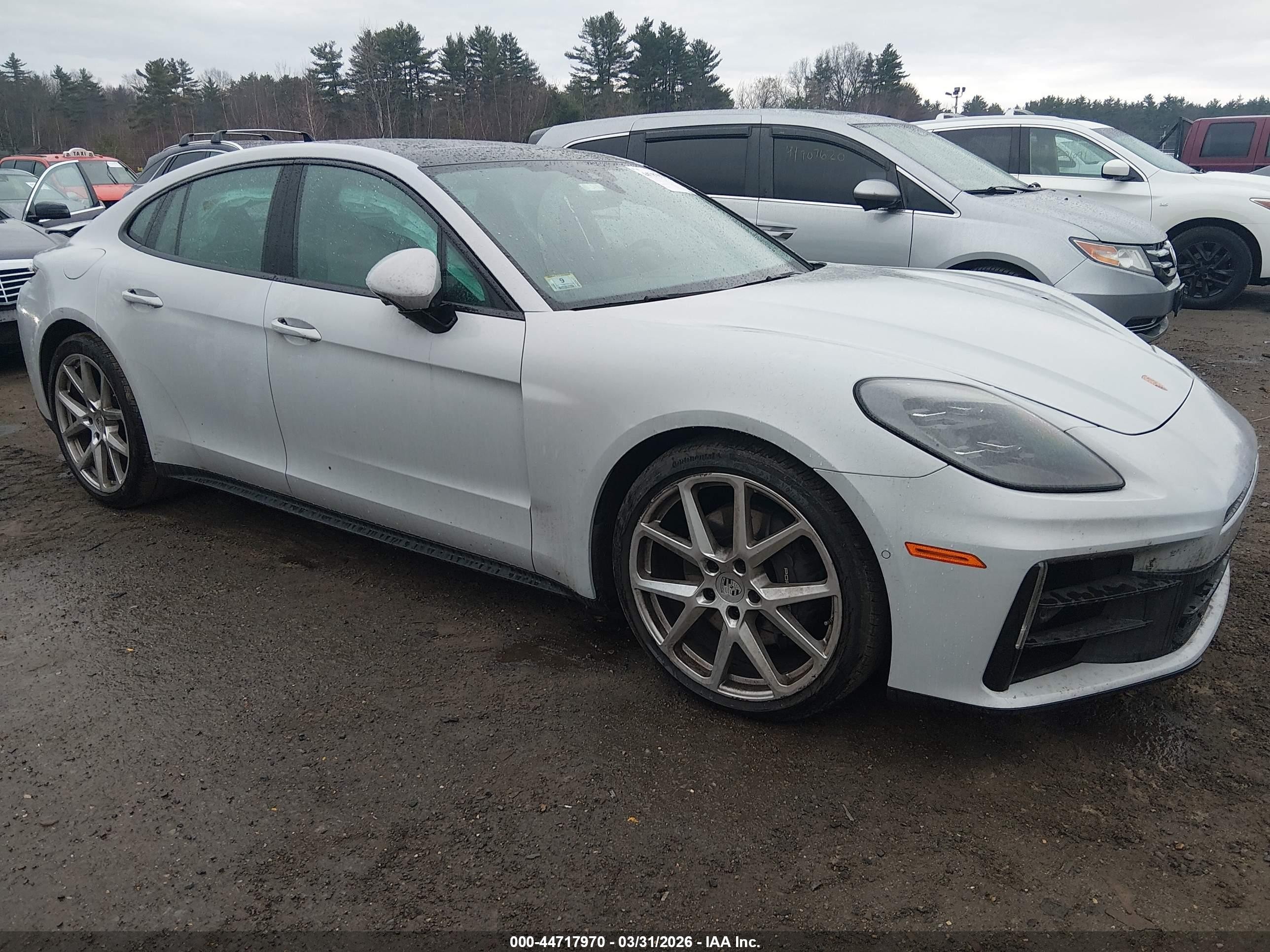 2025 Porsche Panamera, VIN WP0AA2YA0SL000544 — Front end
