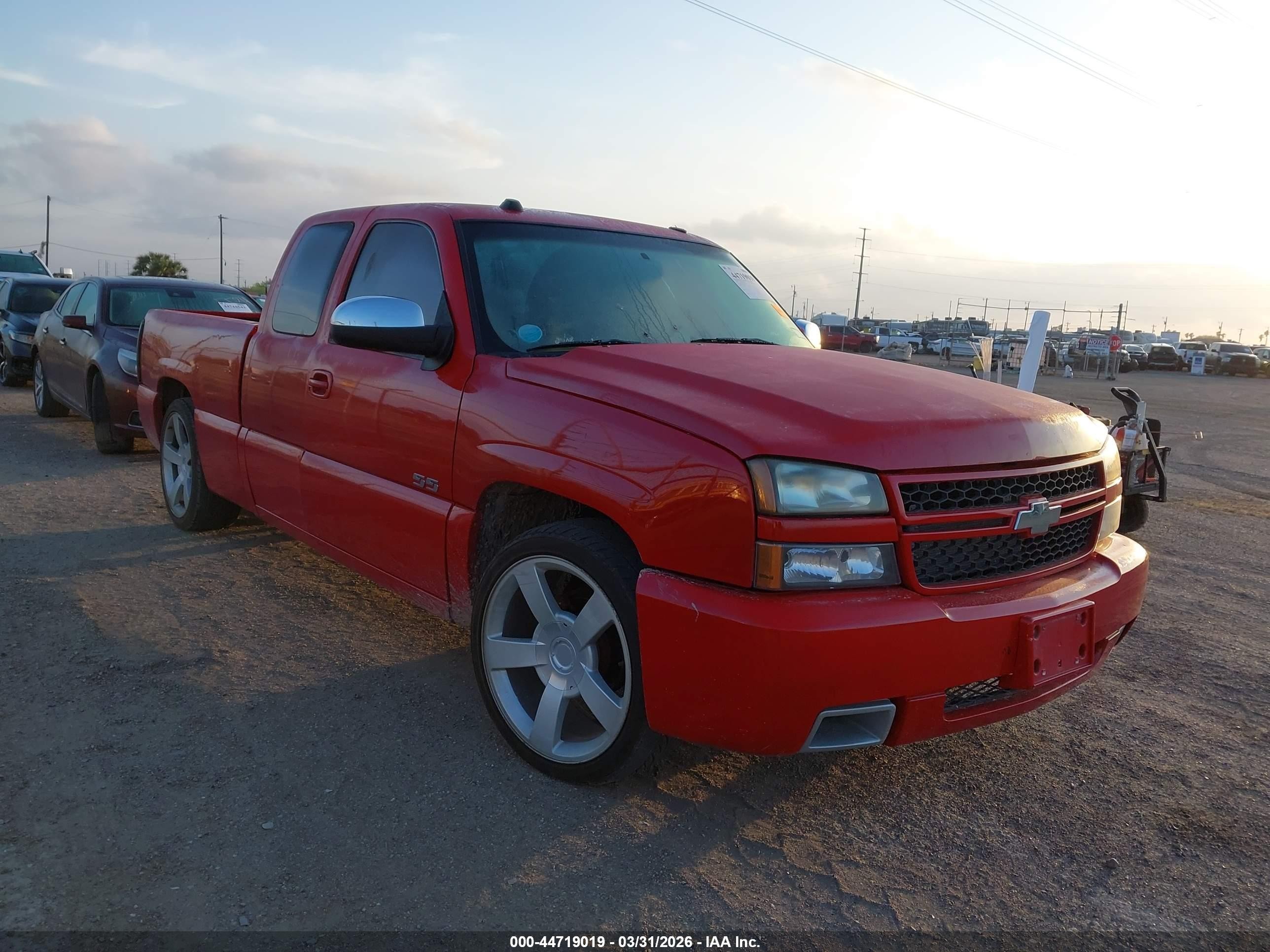 2004 Chevrolet Silverado SS, VIN 2GCEK19N741136916 — Hail